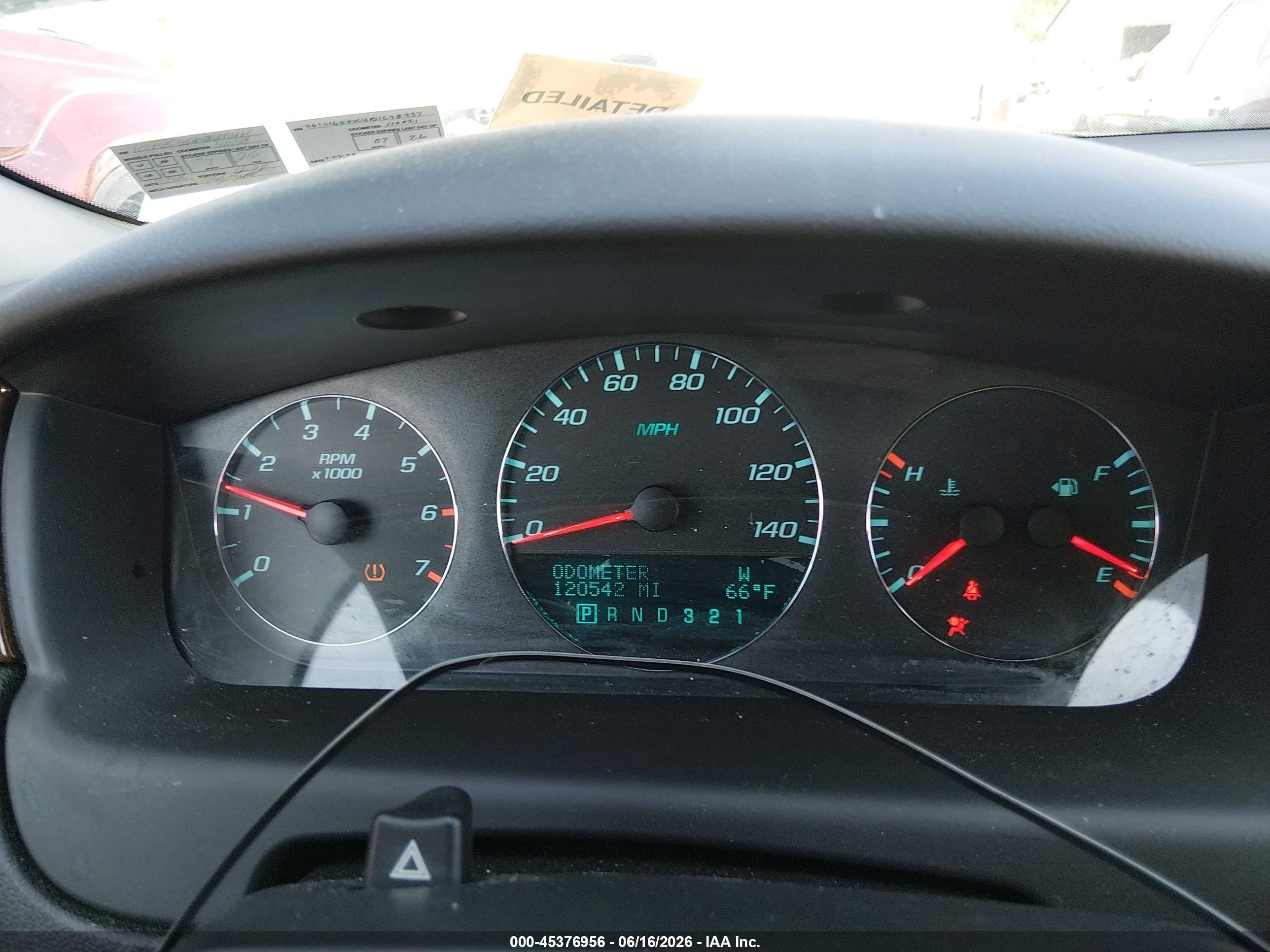 2011 Chevrolet Impala Lt Серебряный vin: 2G1WG5EK4B1298937