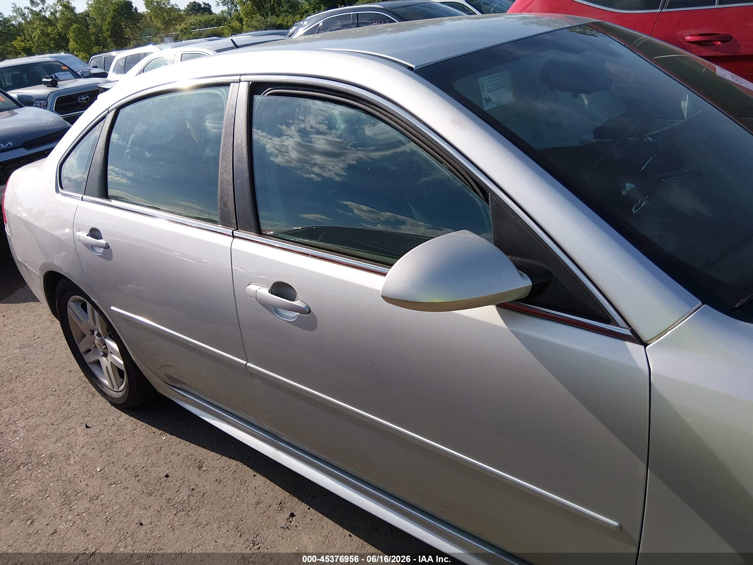 2011 Chevrolet Impala Lt Серебряный vin: 2G1WG5EK4B1298937