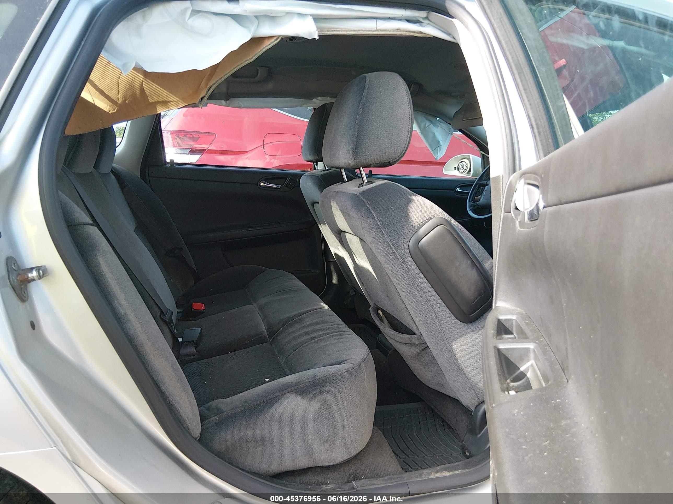 2011 Chevrolet Impala Lt Серебряный vin: 2G1WG5EK4B1298937
