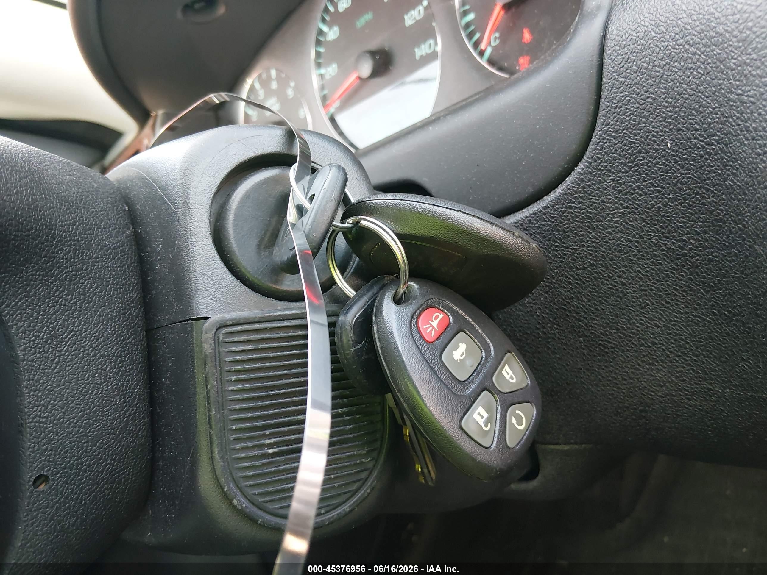 2011 Chevrolet Impala Lt Серебряный vin: 2G1WG5EK4B1298937