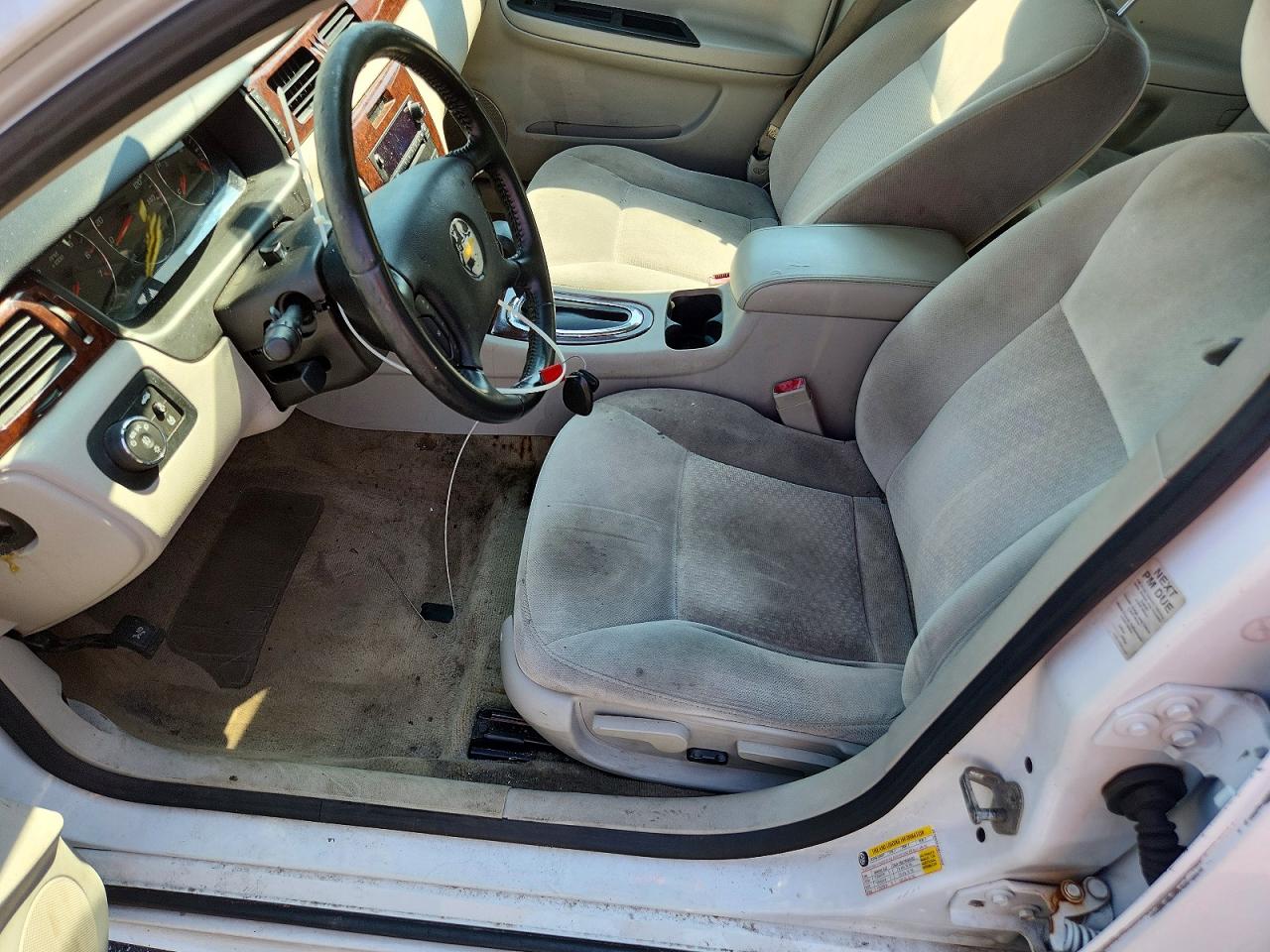 2011 Chevrolet Impala Lt White vin: 2G1WG5EK5B1131602