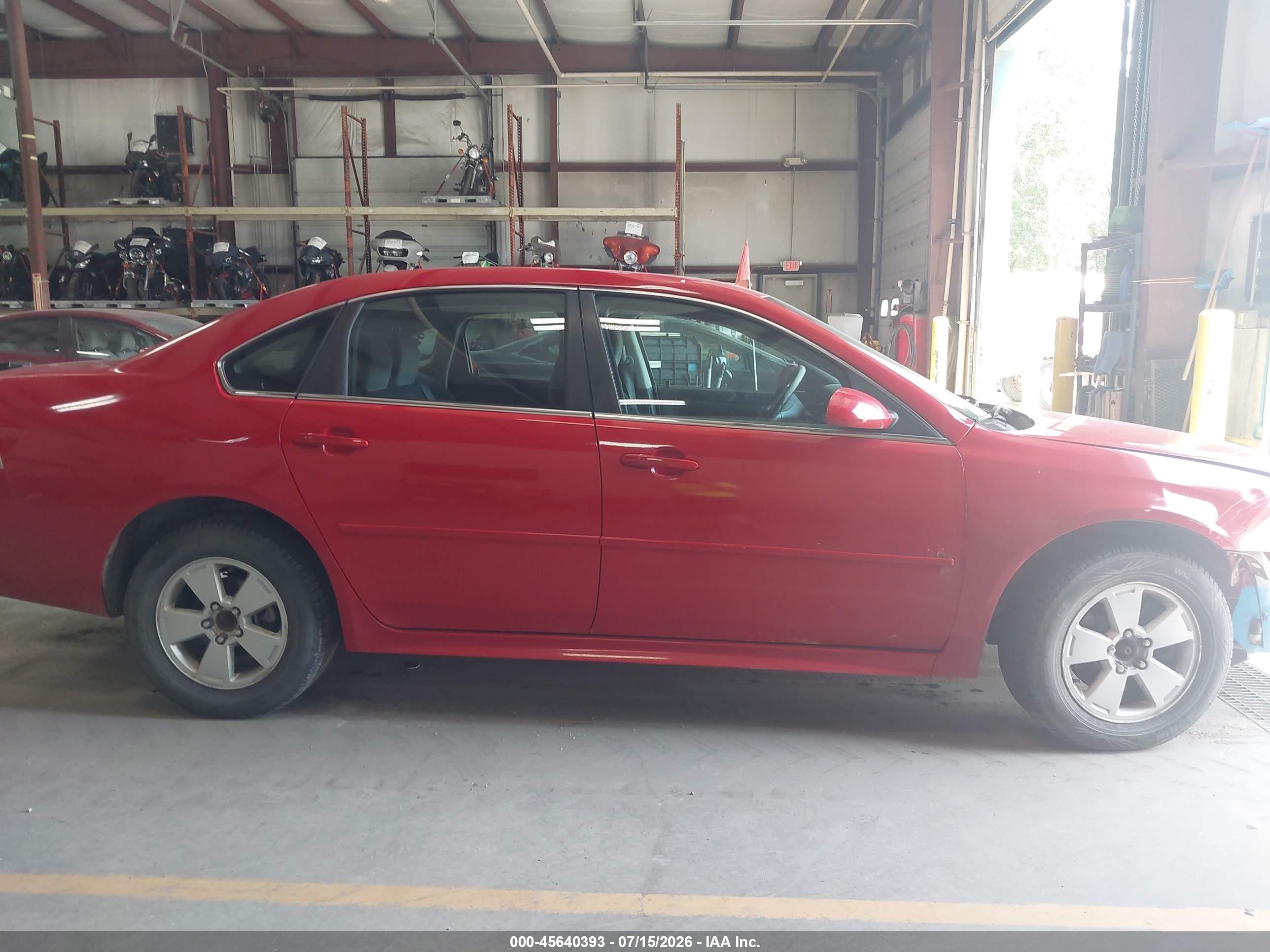 2011 Chevrolet Impala Lt Red vin: 2G1WG5EK5B1179861