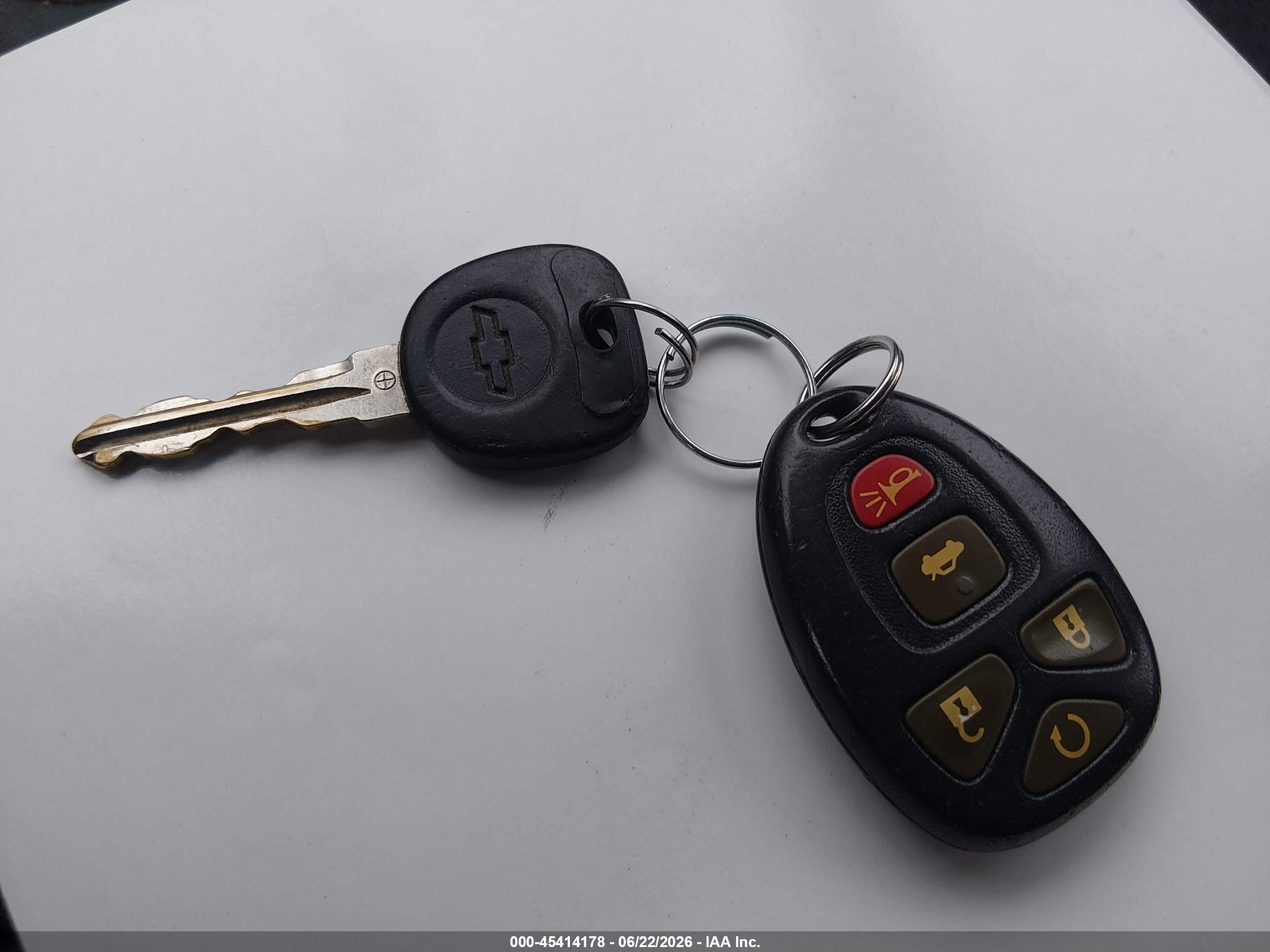 2011 Chevrolet Impala Lt Серебряный vin: 2G1WG5EK5B1306043
