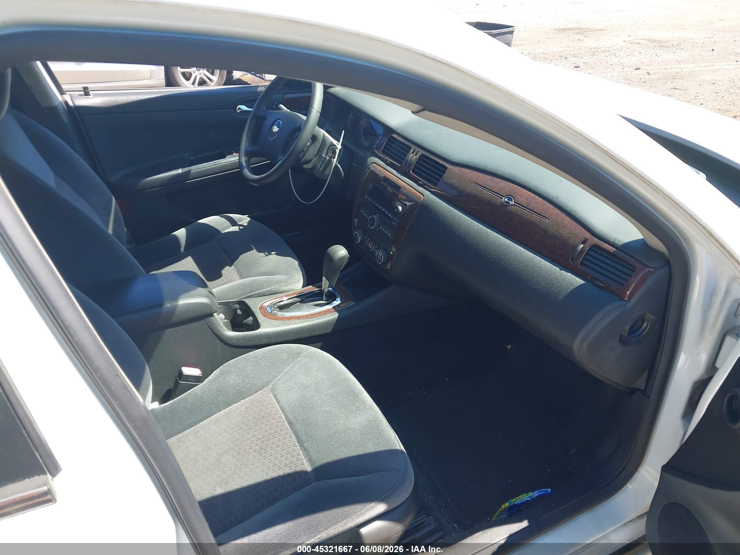 2011 Chevrolet Impala Lt White vin: 2G1WG5EK5B1313400