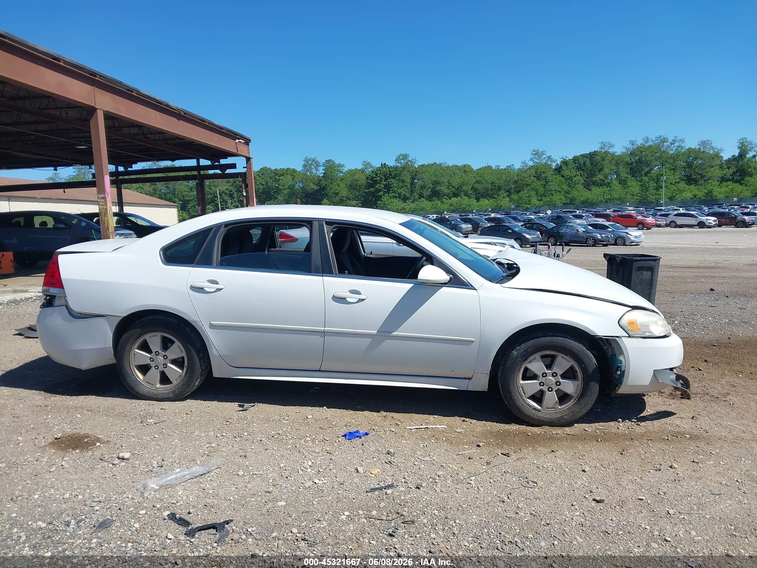 2011 Chevrolet Impala Lt White vin: 2G1WG5EK5B1313400