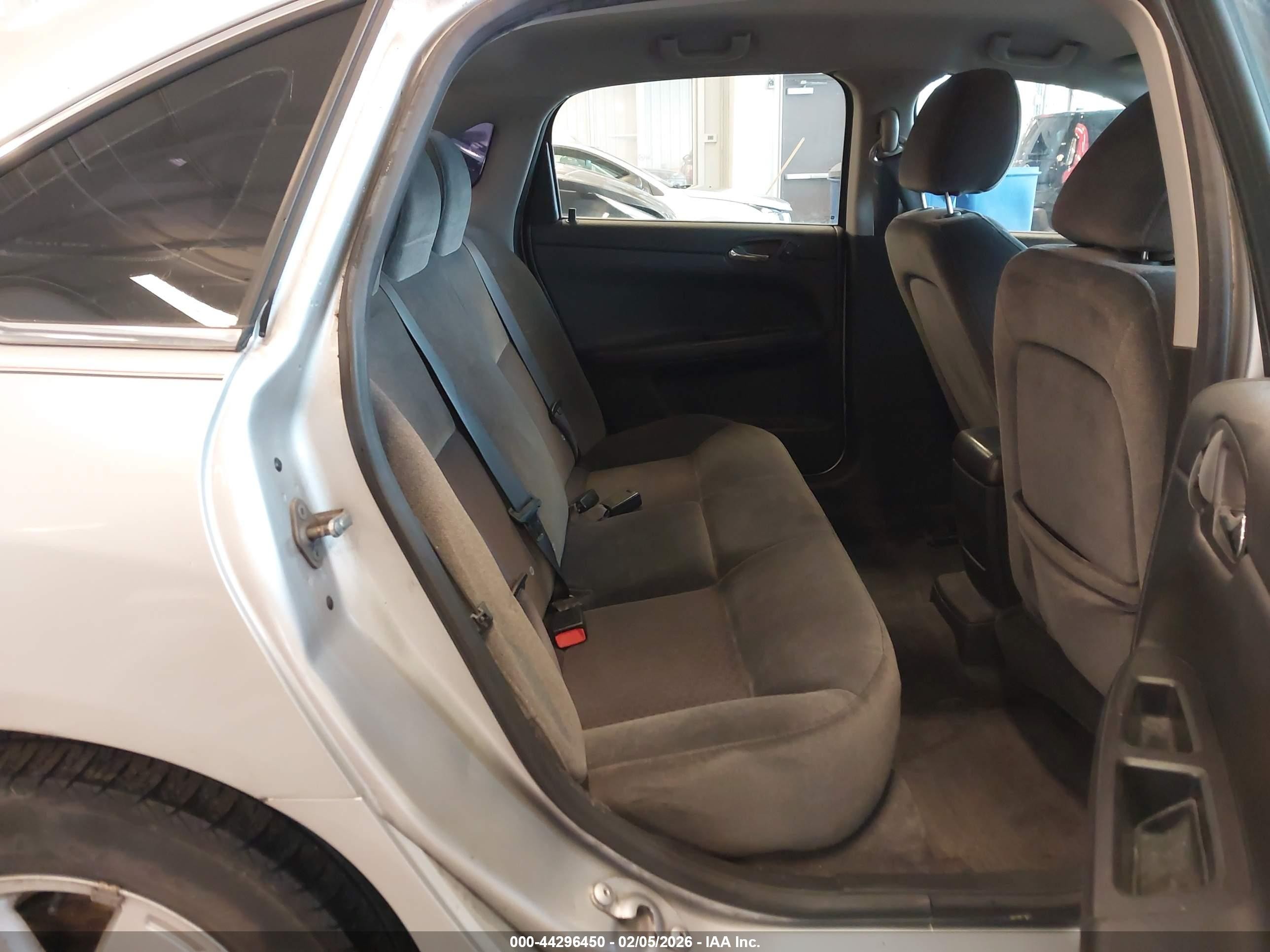 2011 Chevrolet Impala Lt Silver vin: 2G1WG5EK6B1107180