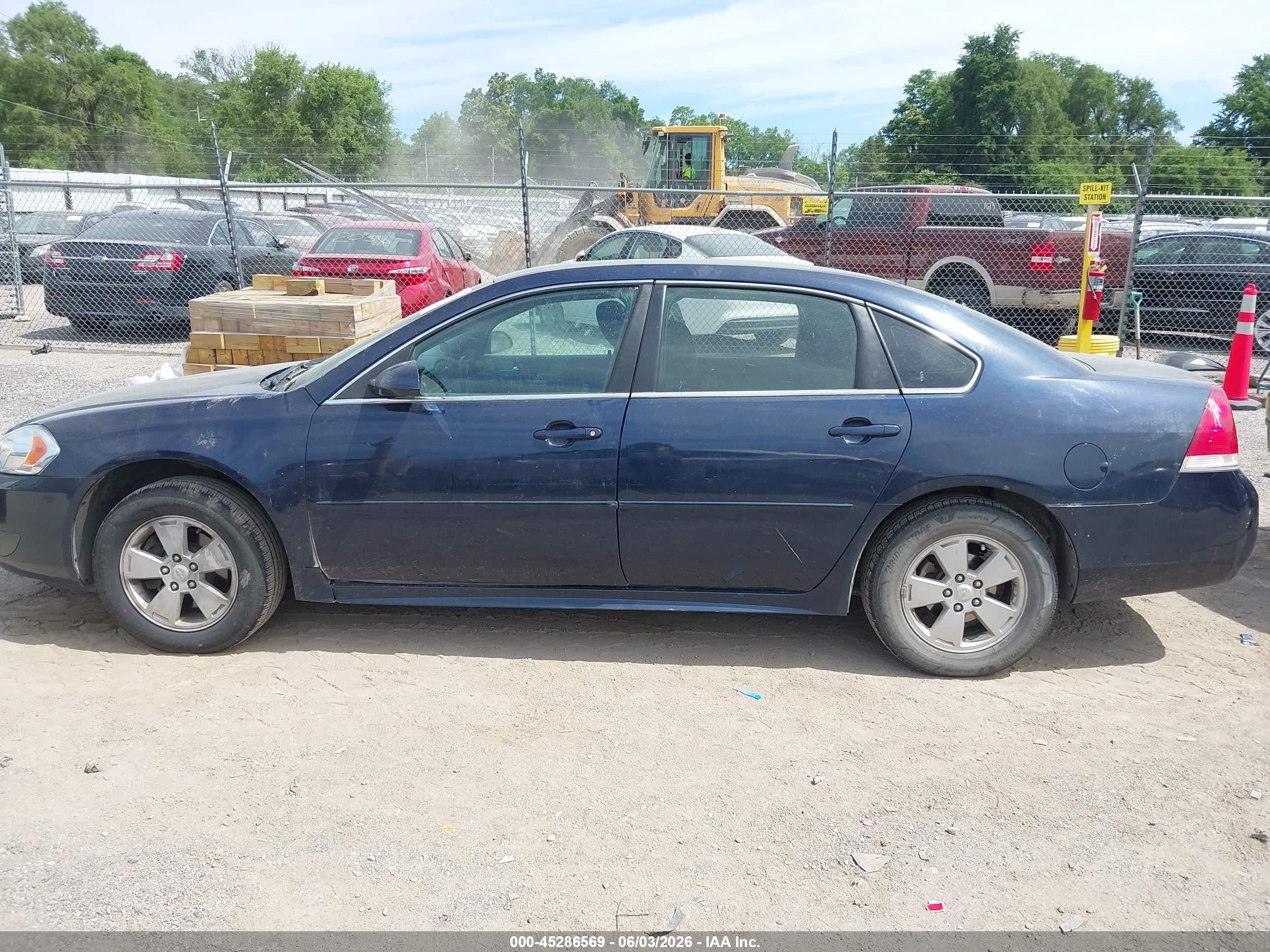 2011 Chevrolet Impala Lt Blue vin: 2G1WG5EK6B1150952