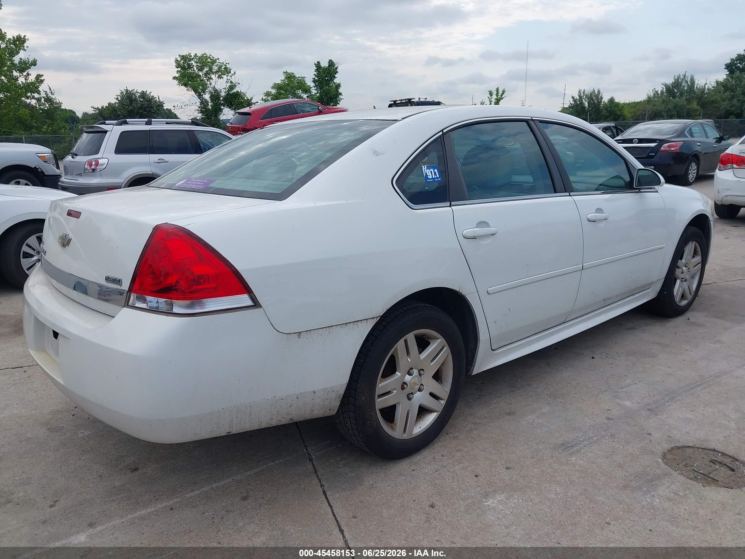 2011 Chevrolet Impala Lt White vin: 2G1WG5EK6B1242479