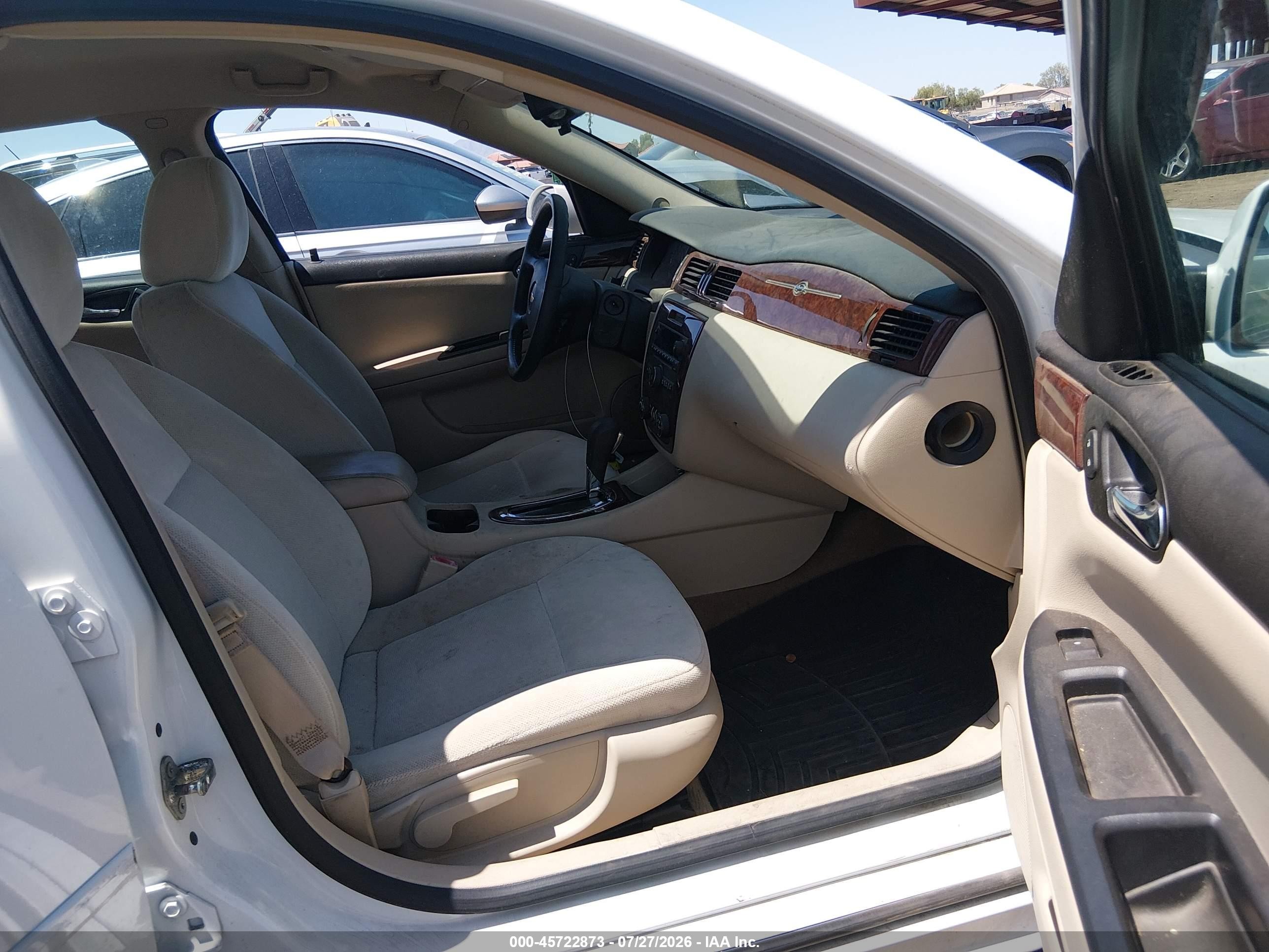 2011 Chevrolet Impala Lt White vin: 2G1WG5EK6B1306343
