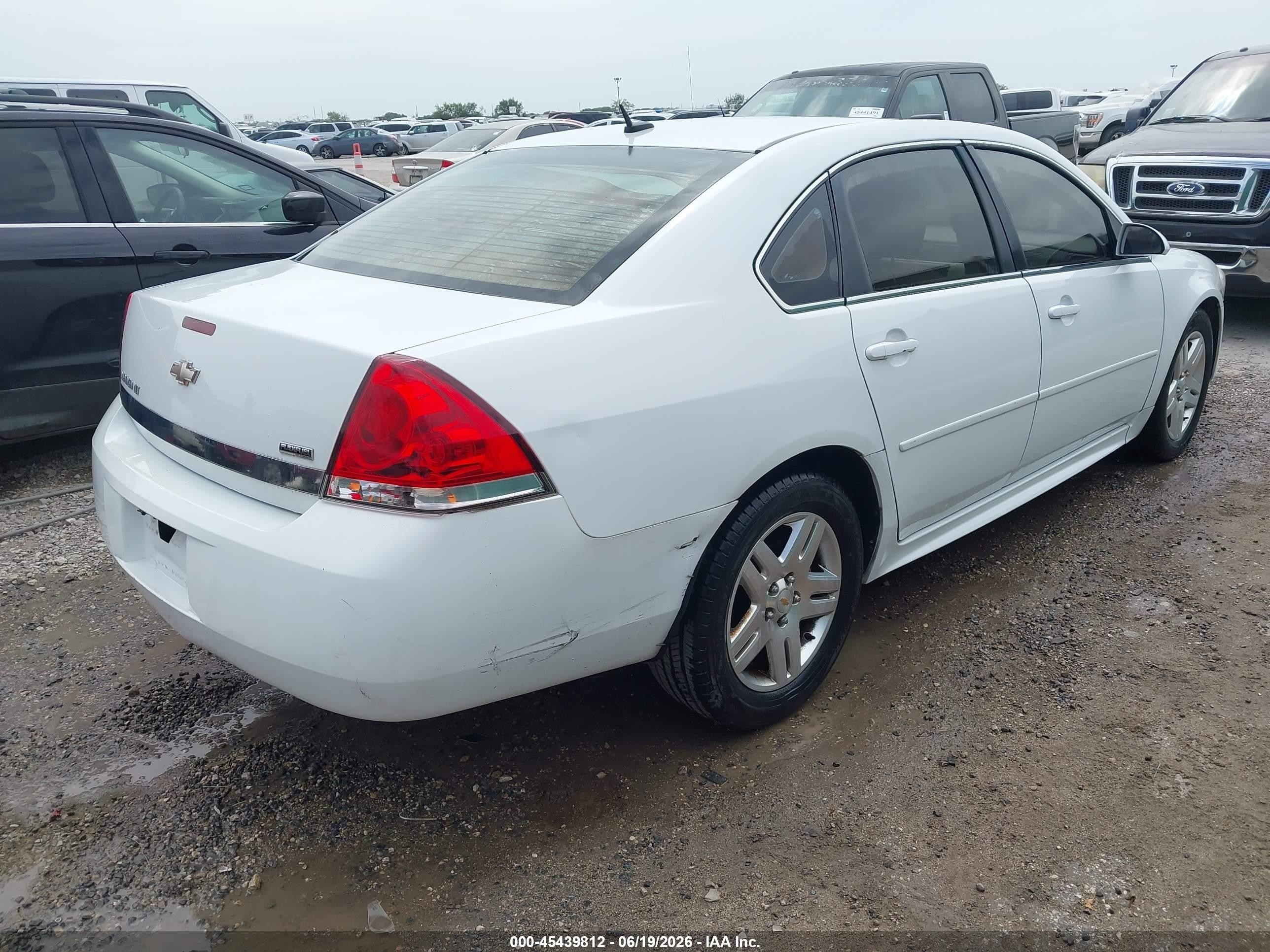 2011 Chevrolet Impala Lt White vin: 2G1WG5EK7B1313172