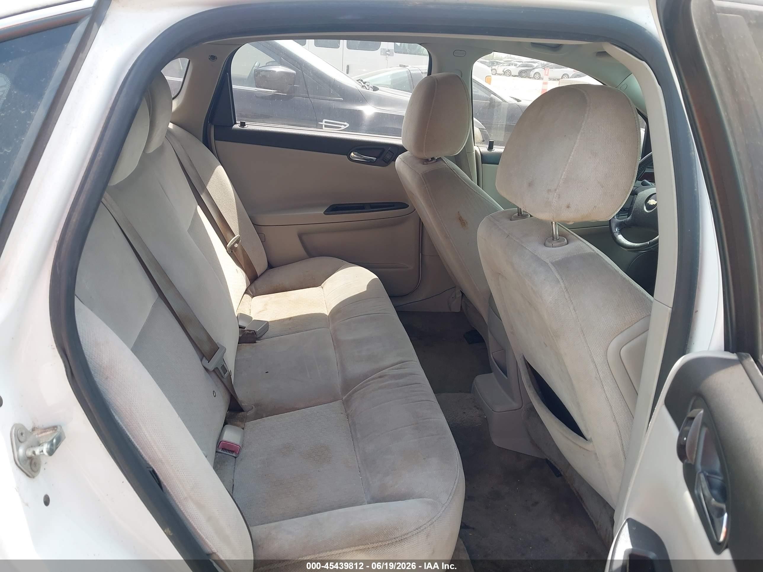 2011 Chevrolet Impala Lt White vin: 2G1WG5EK7B1313172