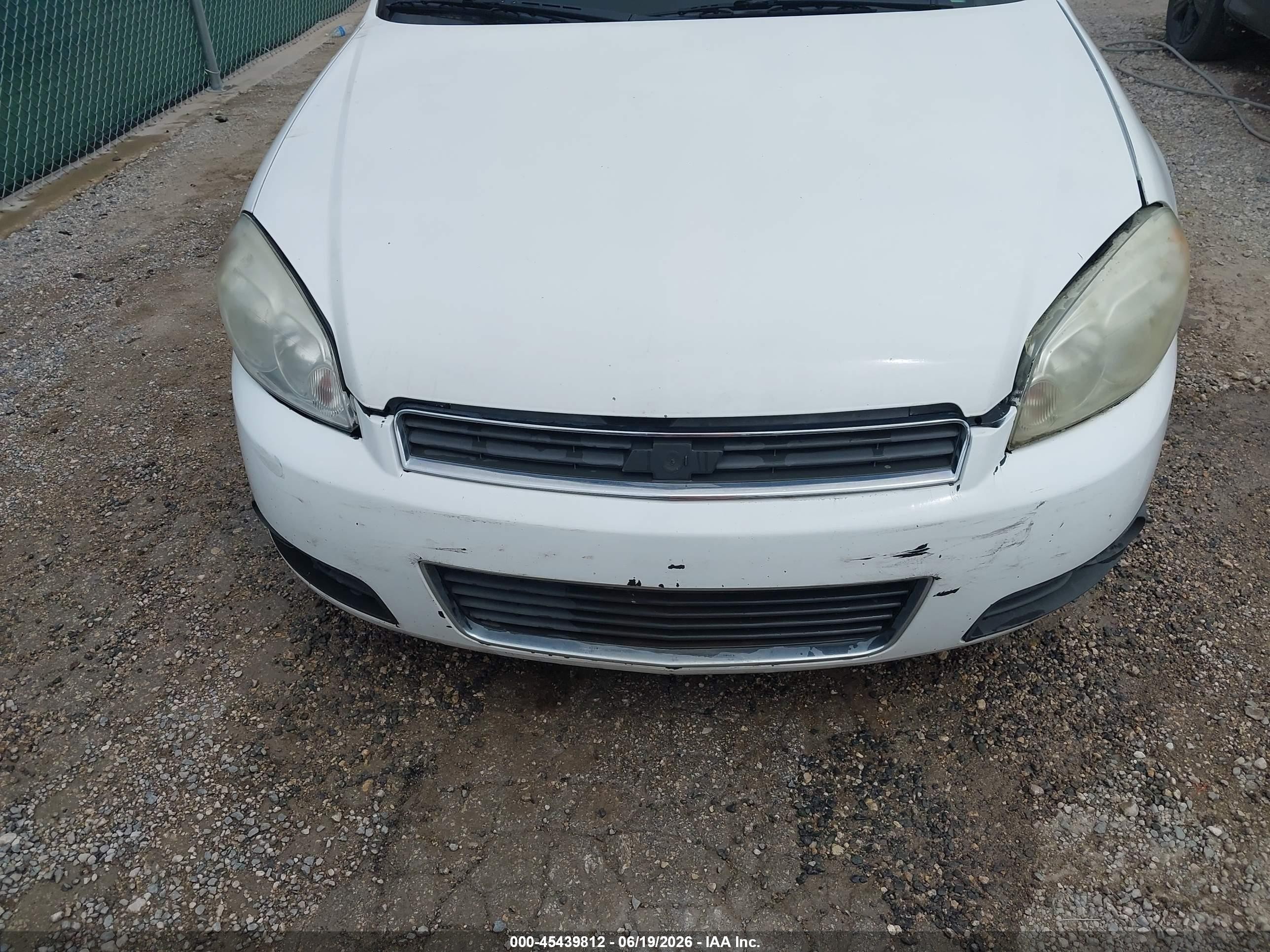 2011 Chevrolet Impala Lt White vin: 2G1WG5EK7B1313172