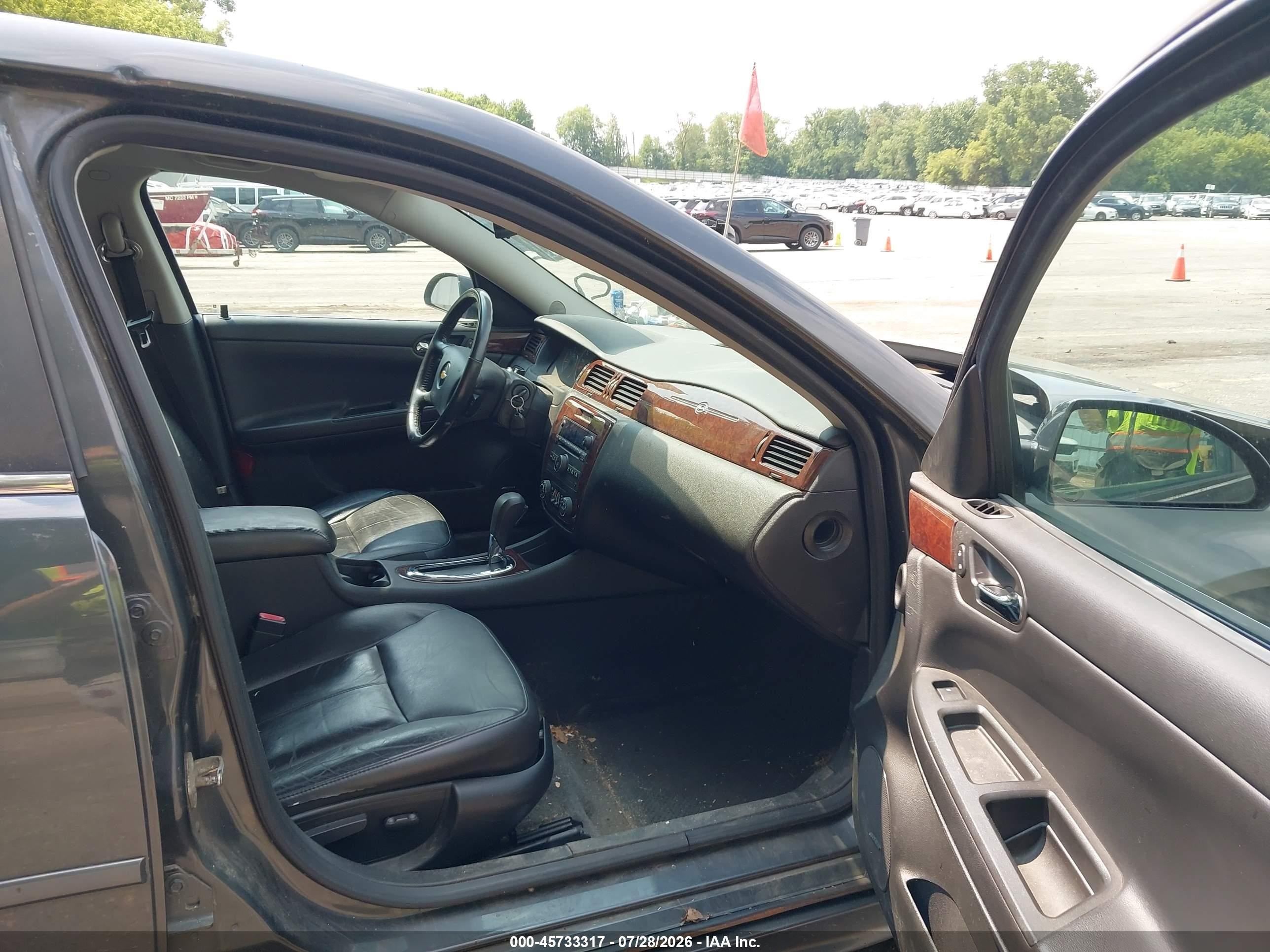 2011 Chevrolet Impala Lt Gray vin: 2G1WG5EK8B1109089
