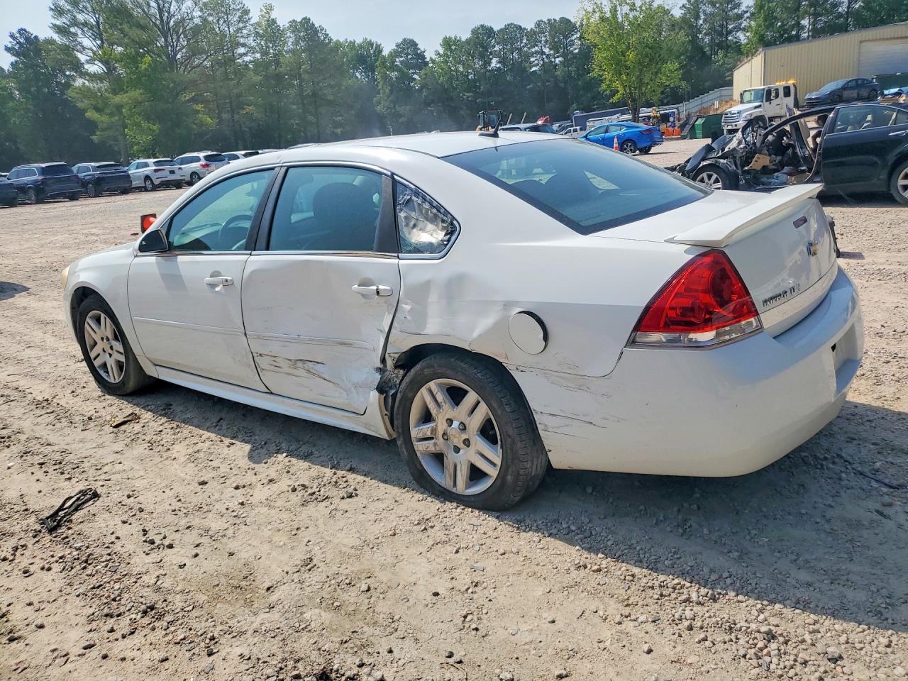 2011 Chevrolet Impala Lt White vin: 2G1WG5EK8B1146451