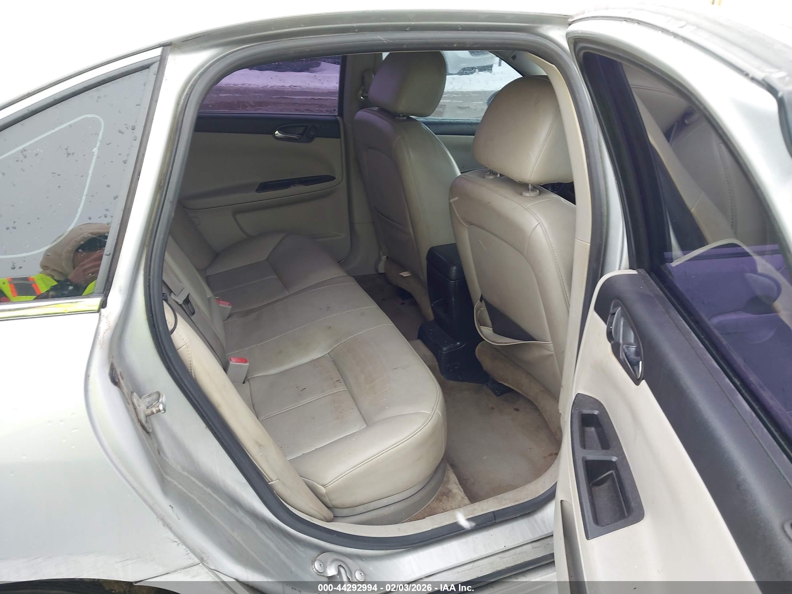 2011 Chevrolet Impala Lt Silver vin: 2G1WG5EK8B1264791