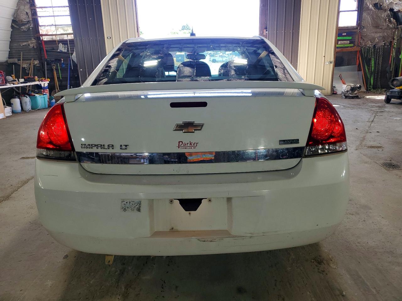 2011 Chevrolet Impala Lt White vin: 2G1WG5EK8B1319689