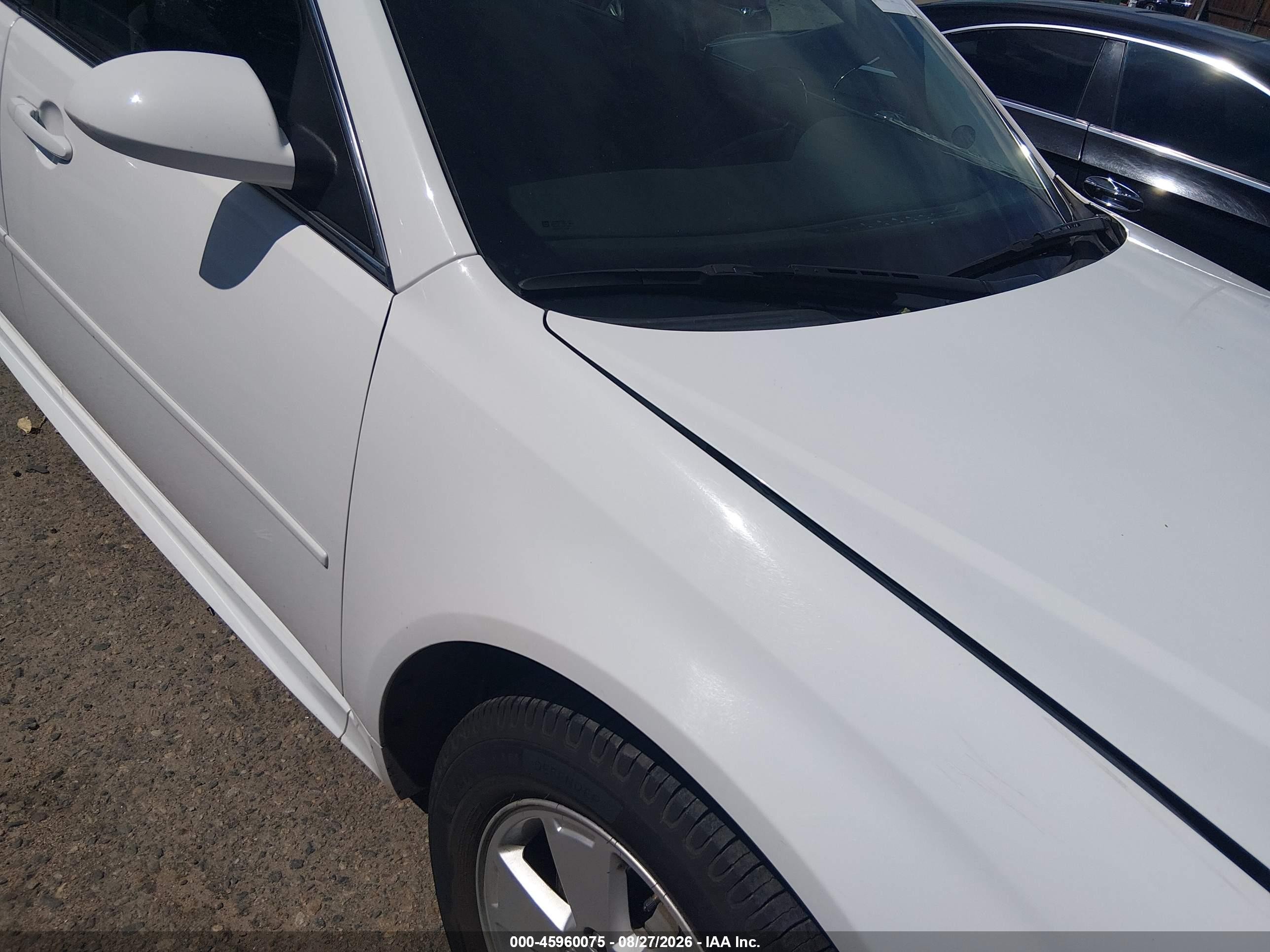 2011 Chevrolet Impala Lt White vin: 2G1WG5EK9B1115581