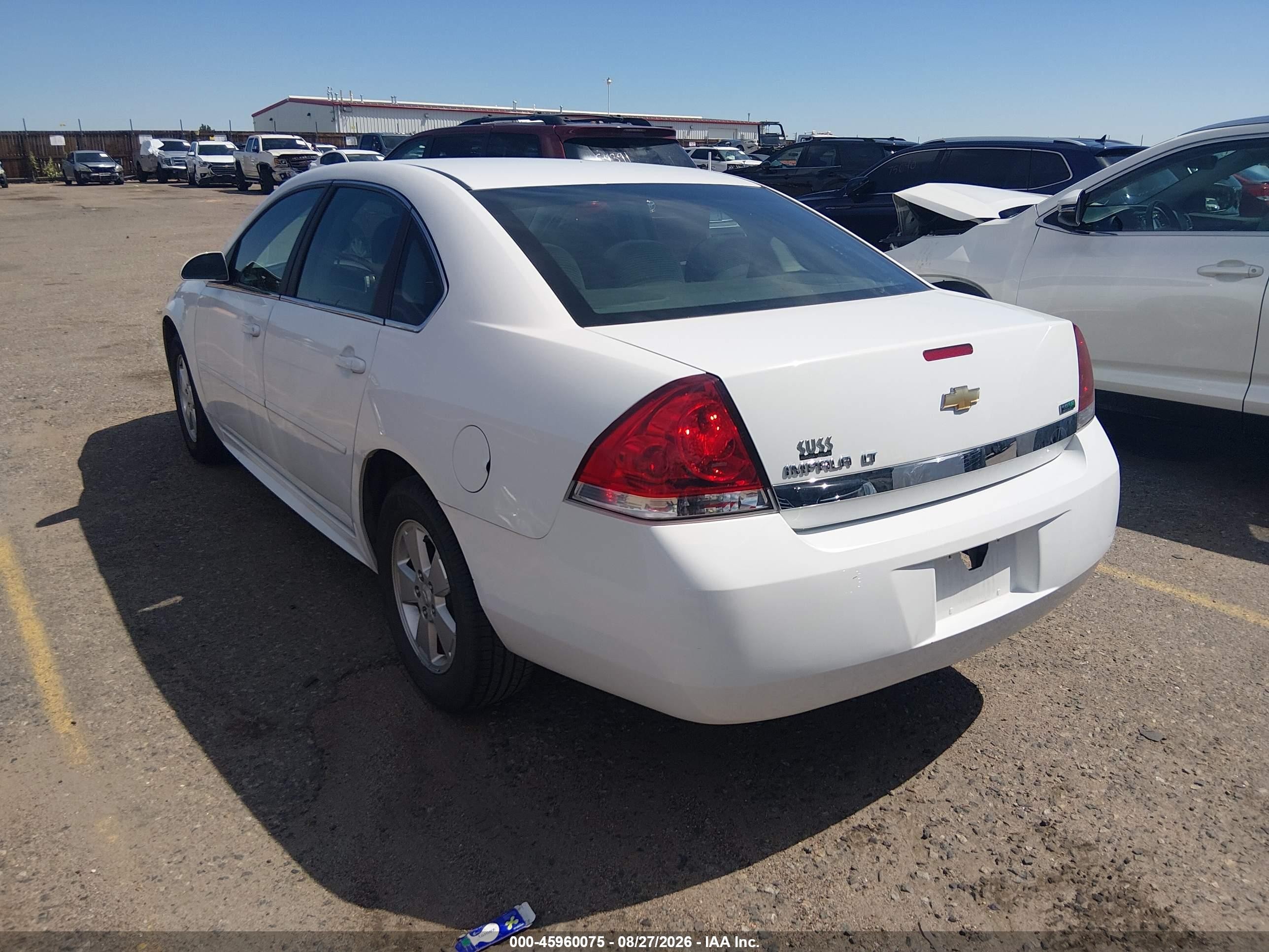 2011 Chevrolet Impala Lt White vin: 2G1WG5EK9B1115581