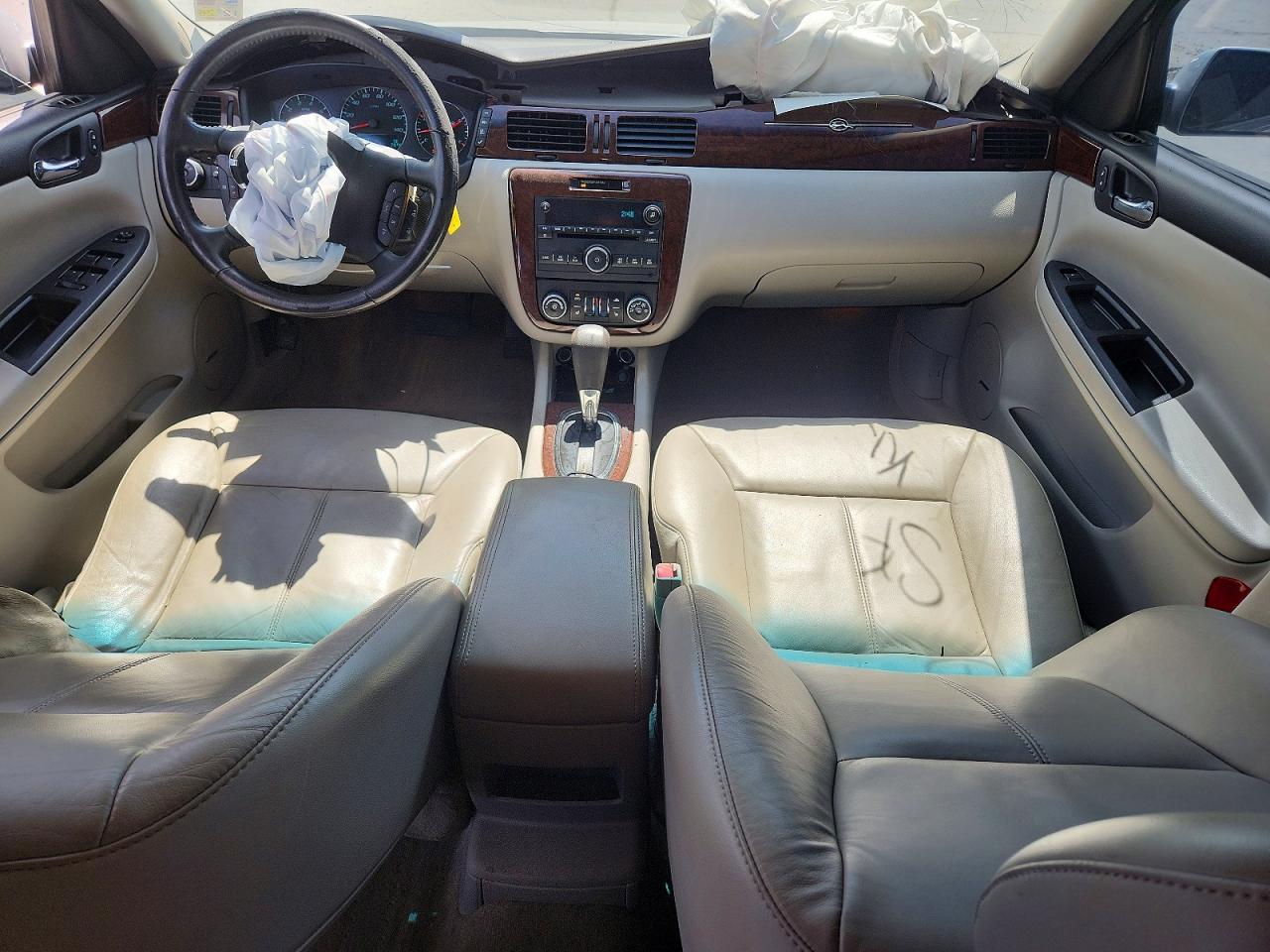 2011 Chevrolet Impala Lt Серебряный vin: 2G1WG5EK9B1179412