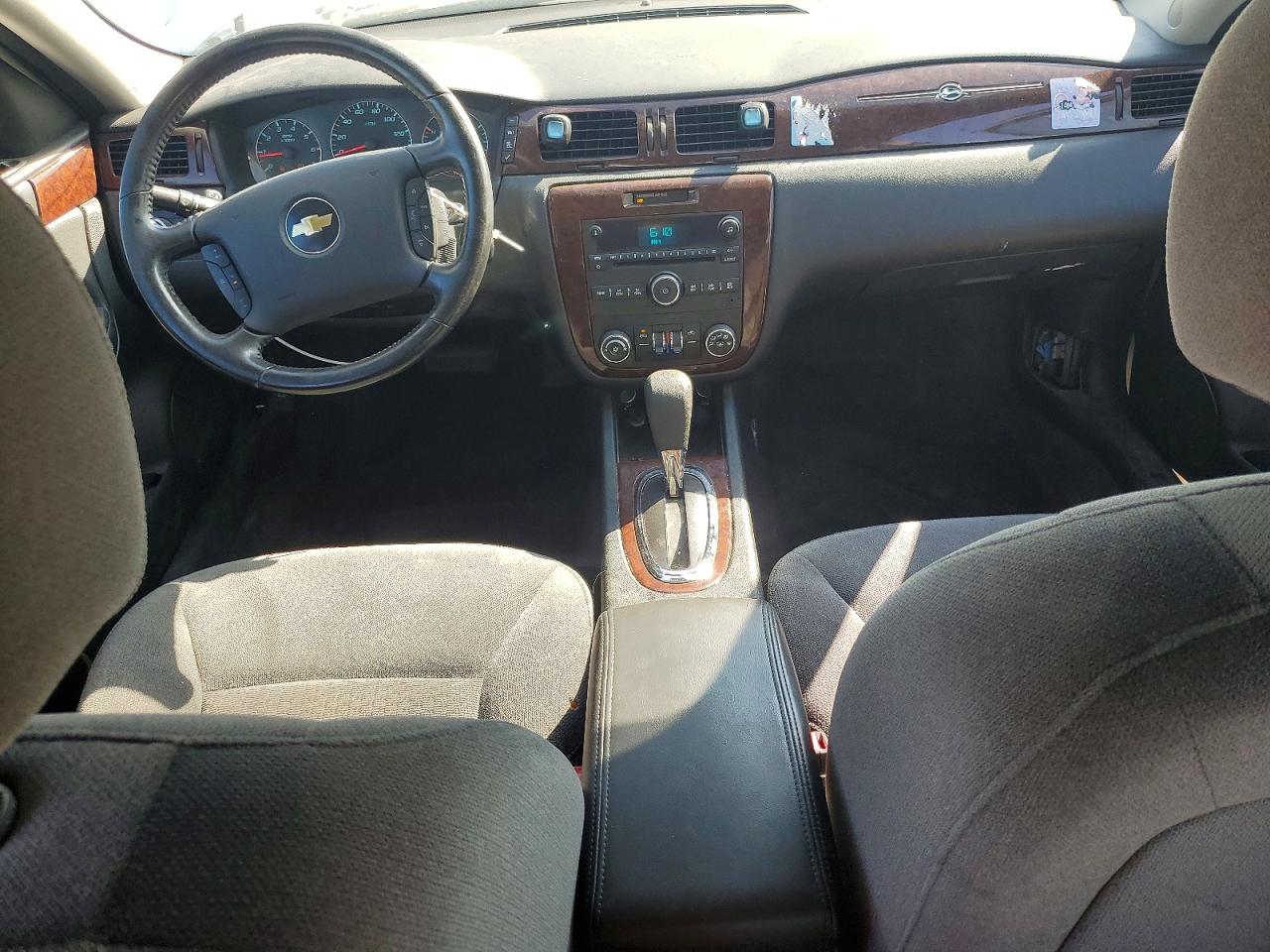 2011 Chevrolet Impala Lt White vin: 2G1WG5EK9B1226793