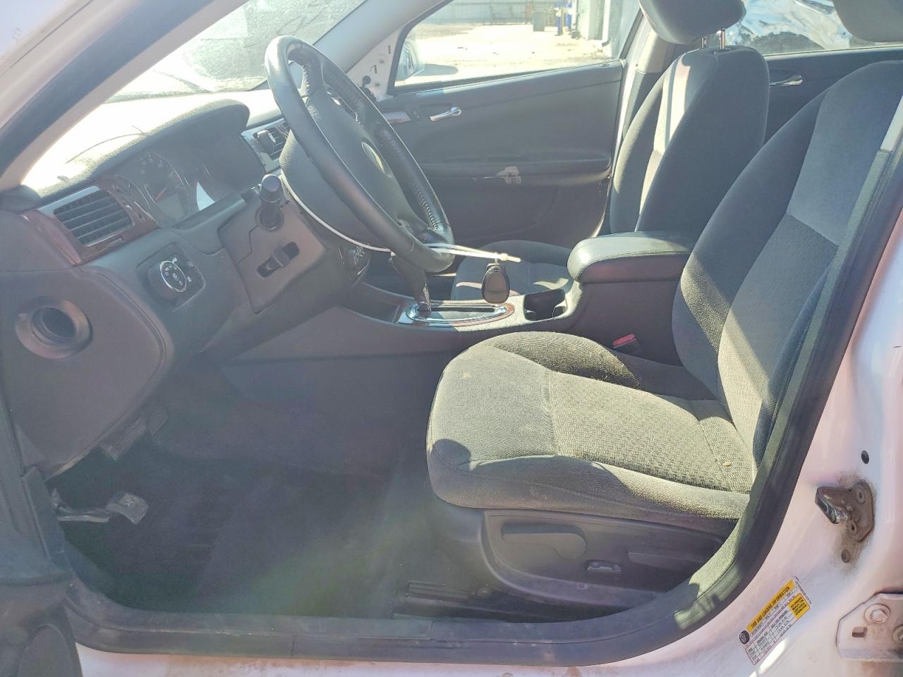 2011 Chevrolet Impala Lt White vin: 2G1WG5EK9B1226793