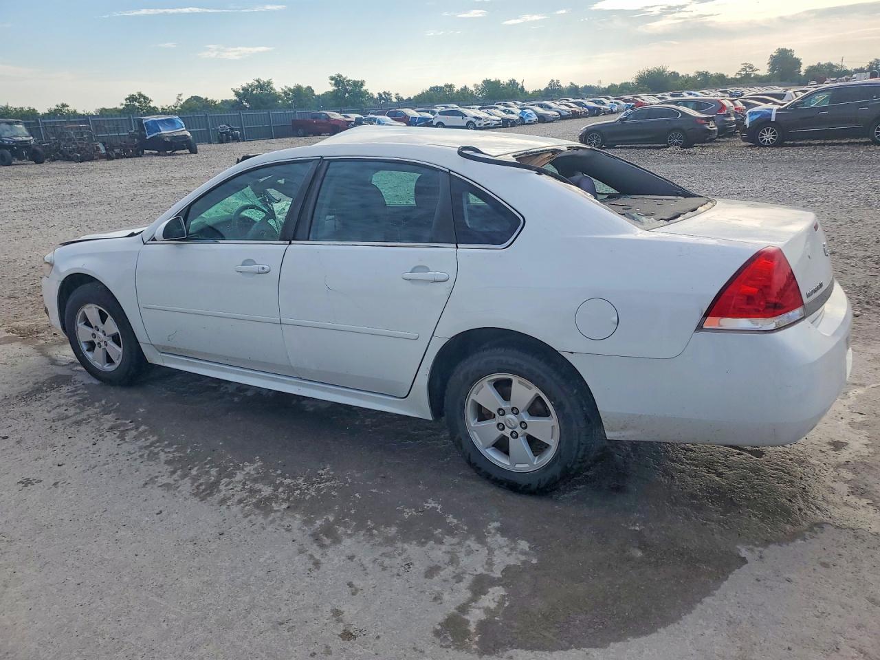 2011 Chevrolet Impala White vin: 2G1WG5EKXB1248771