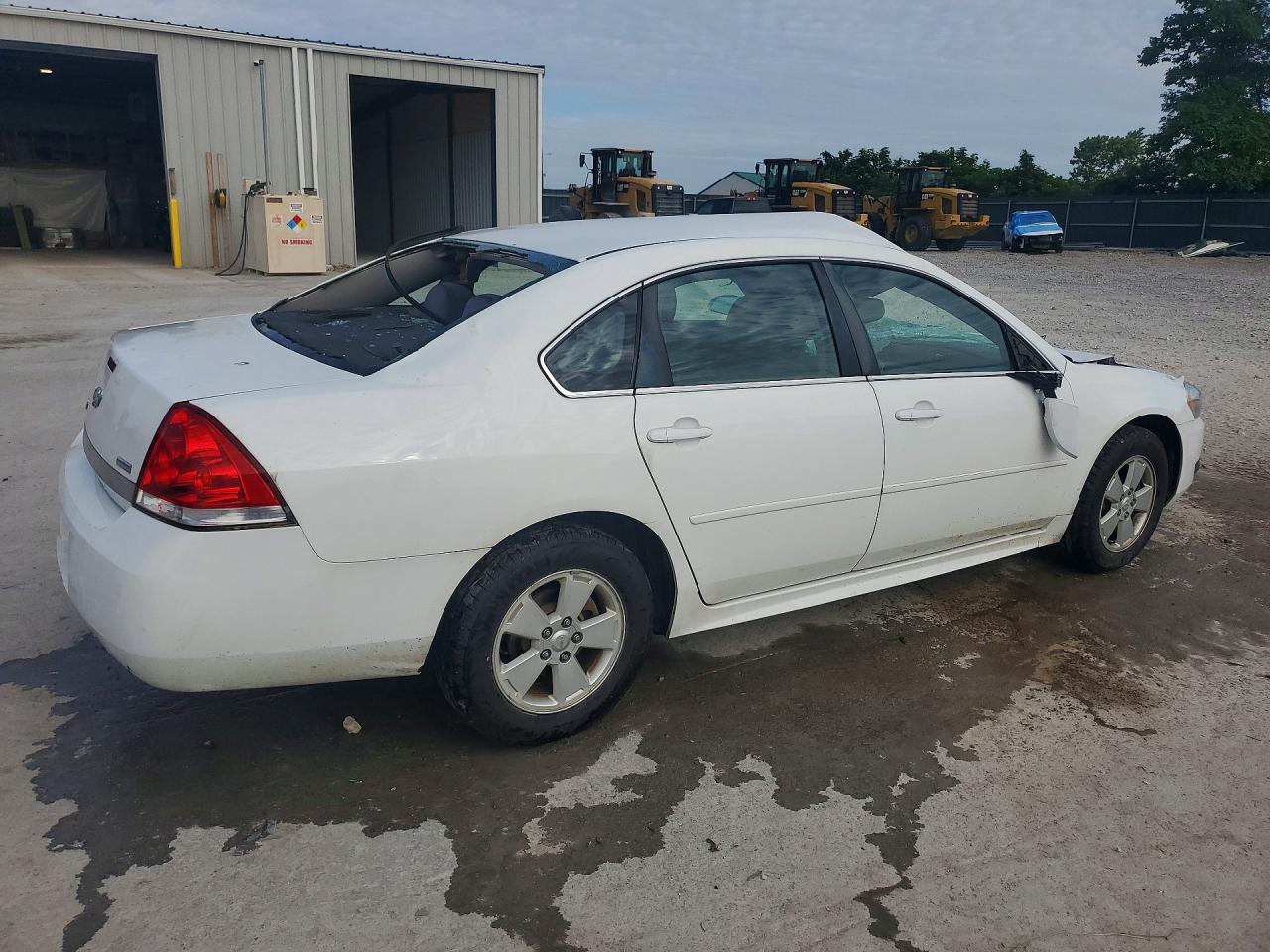 2011 Chevrolet Impala White vin: 2G1WG5EKXB1248771