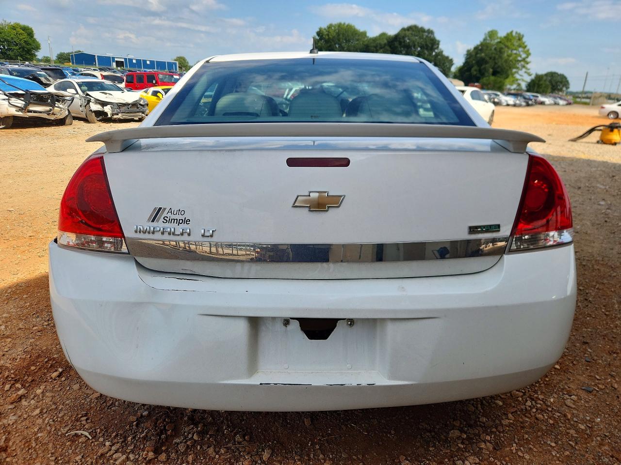 2011 Chevrolet Impala Lt White vin: 2G1WG5EKXB1293211
