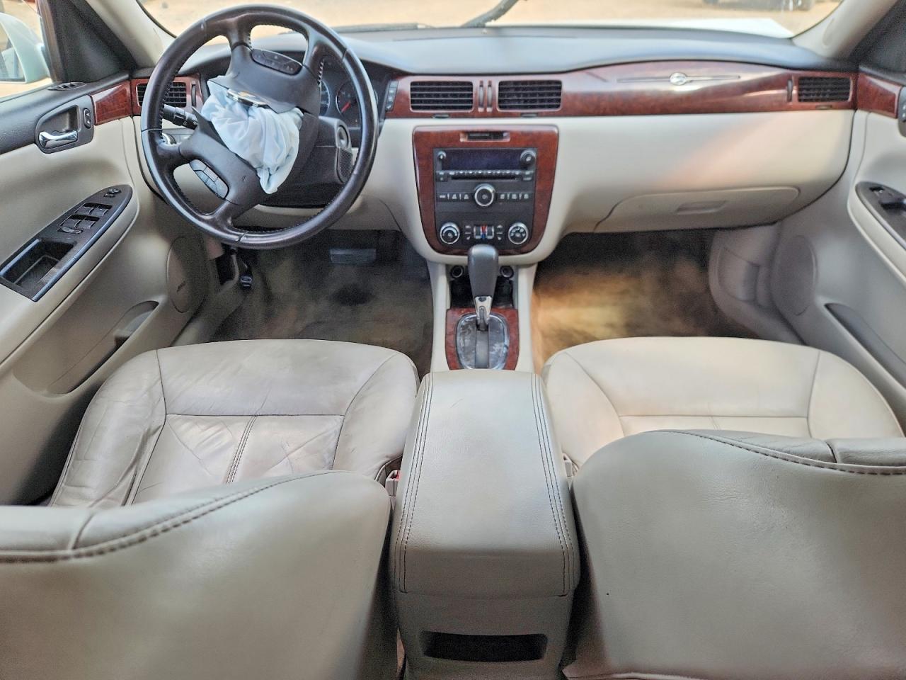 2011 Chevrolet Impala Lt White vin: 2G1WG5EKXB1293211