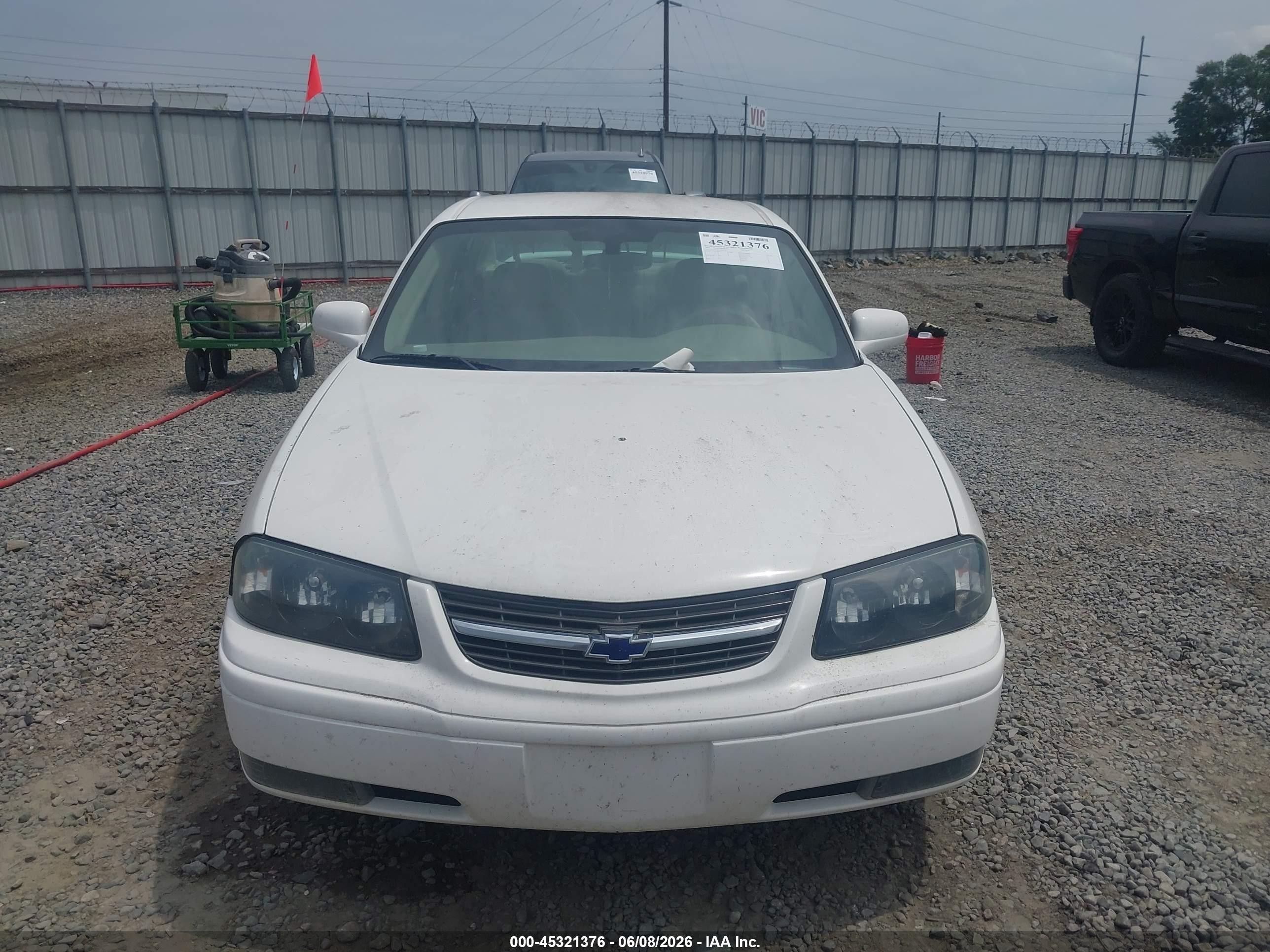 2004 Chevrolet Impala Ls White vin: 2G1WH52K149307681