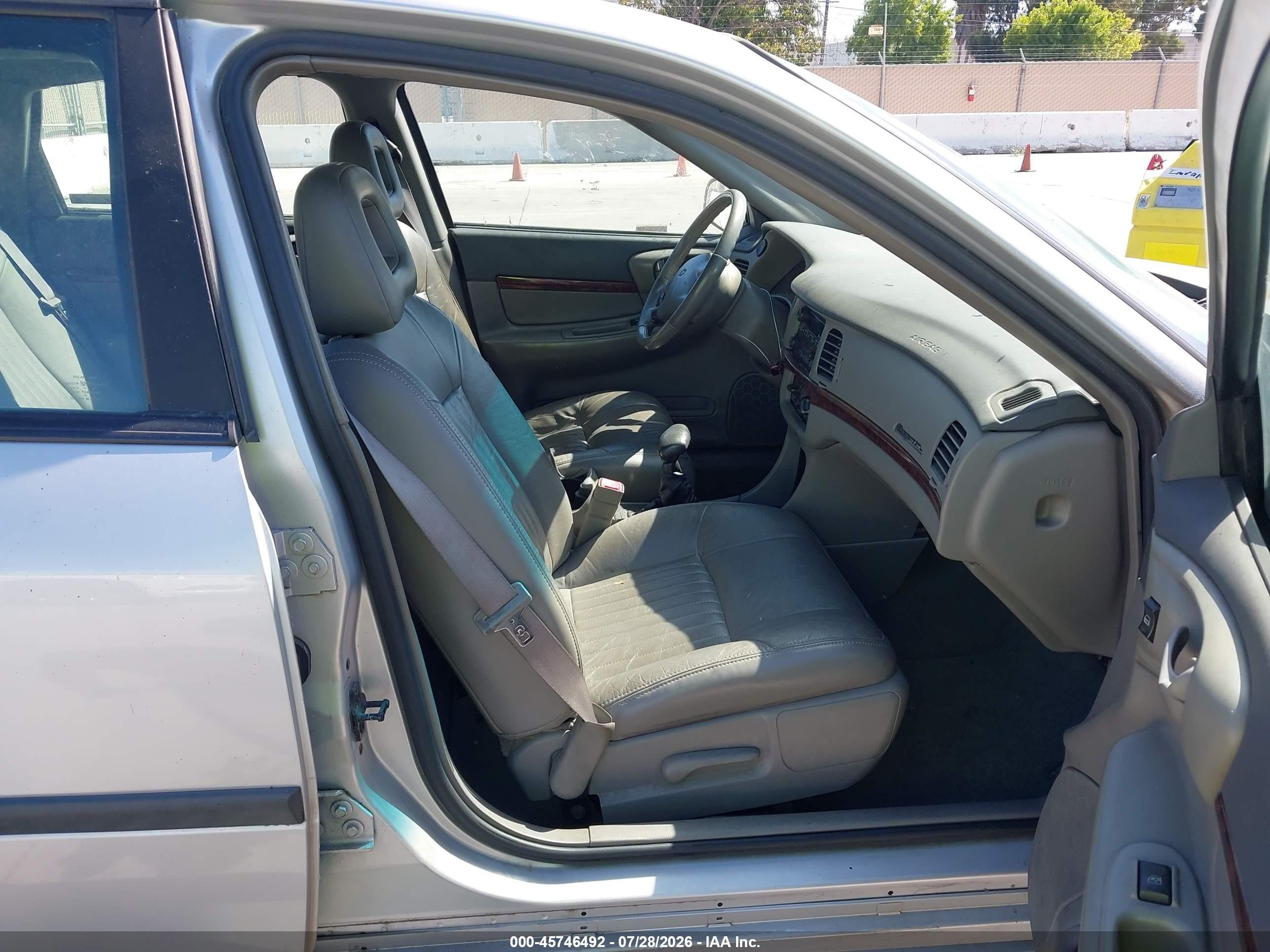 2001 Chevrolet Impala Ls Серебряный vin: 2G1WH55K319245305