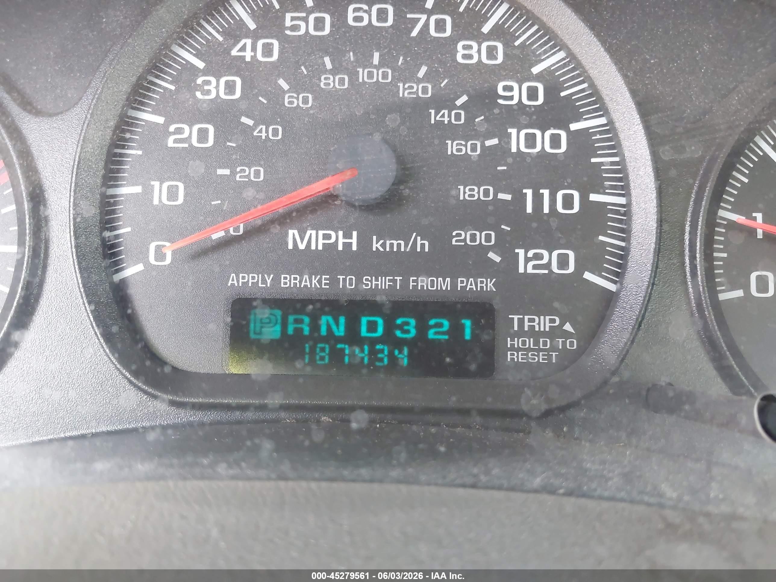 2002 Chevrolet Impala Ls Silver vin: 2G1WH55K329367812