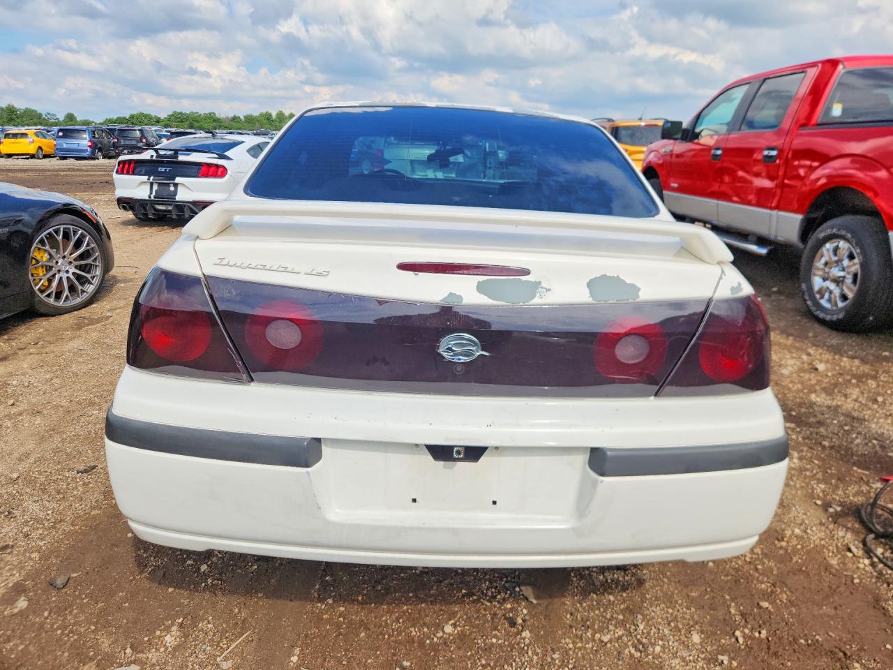 2001 Chevrolet Impala Ls White vin: 2G1WH55K719109582