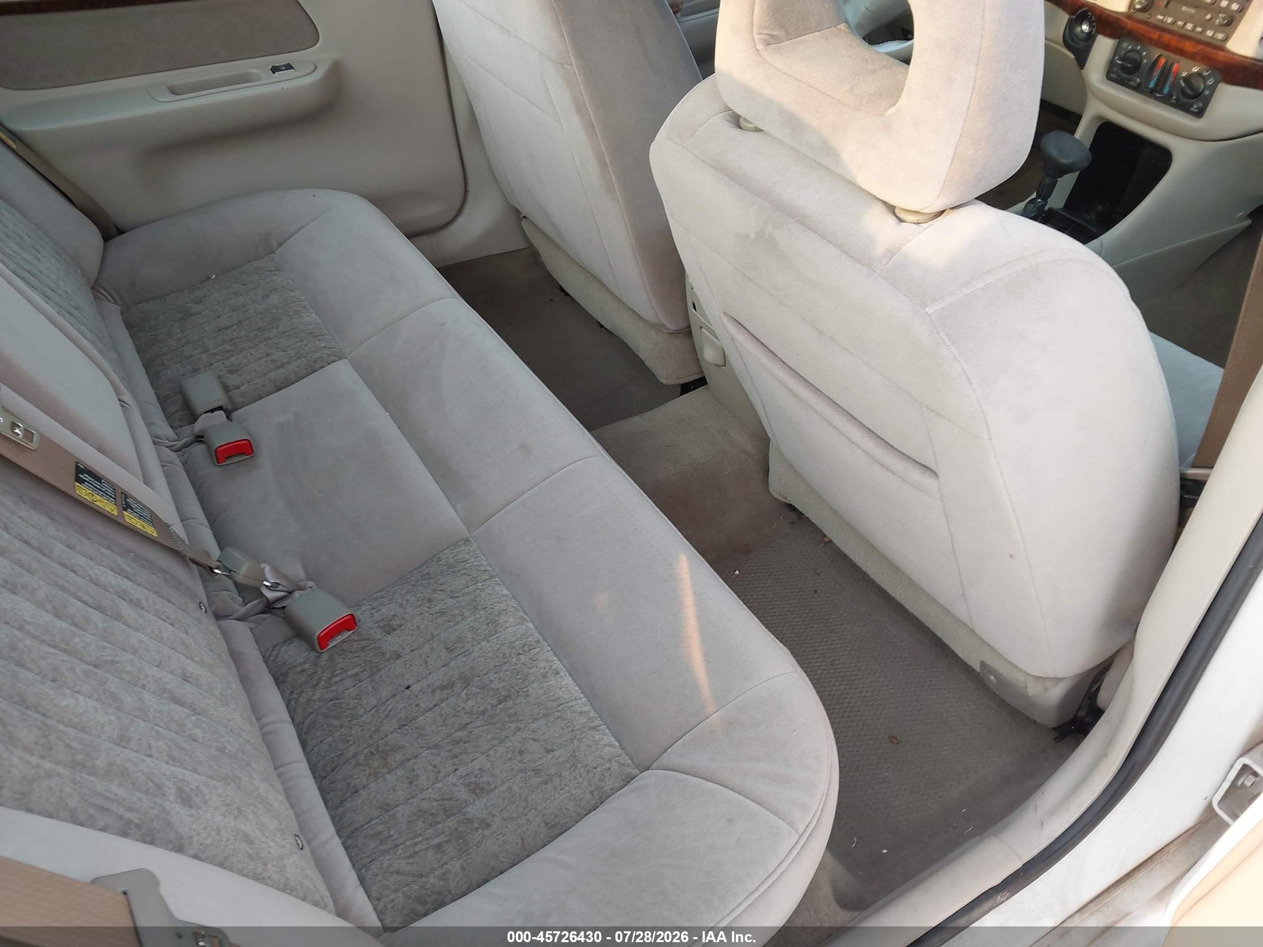 2002 Chevrolet Impala Ls White vin: 2G1WH55K929121590