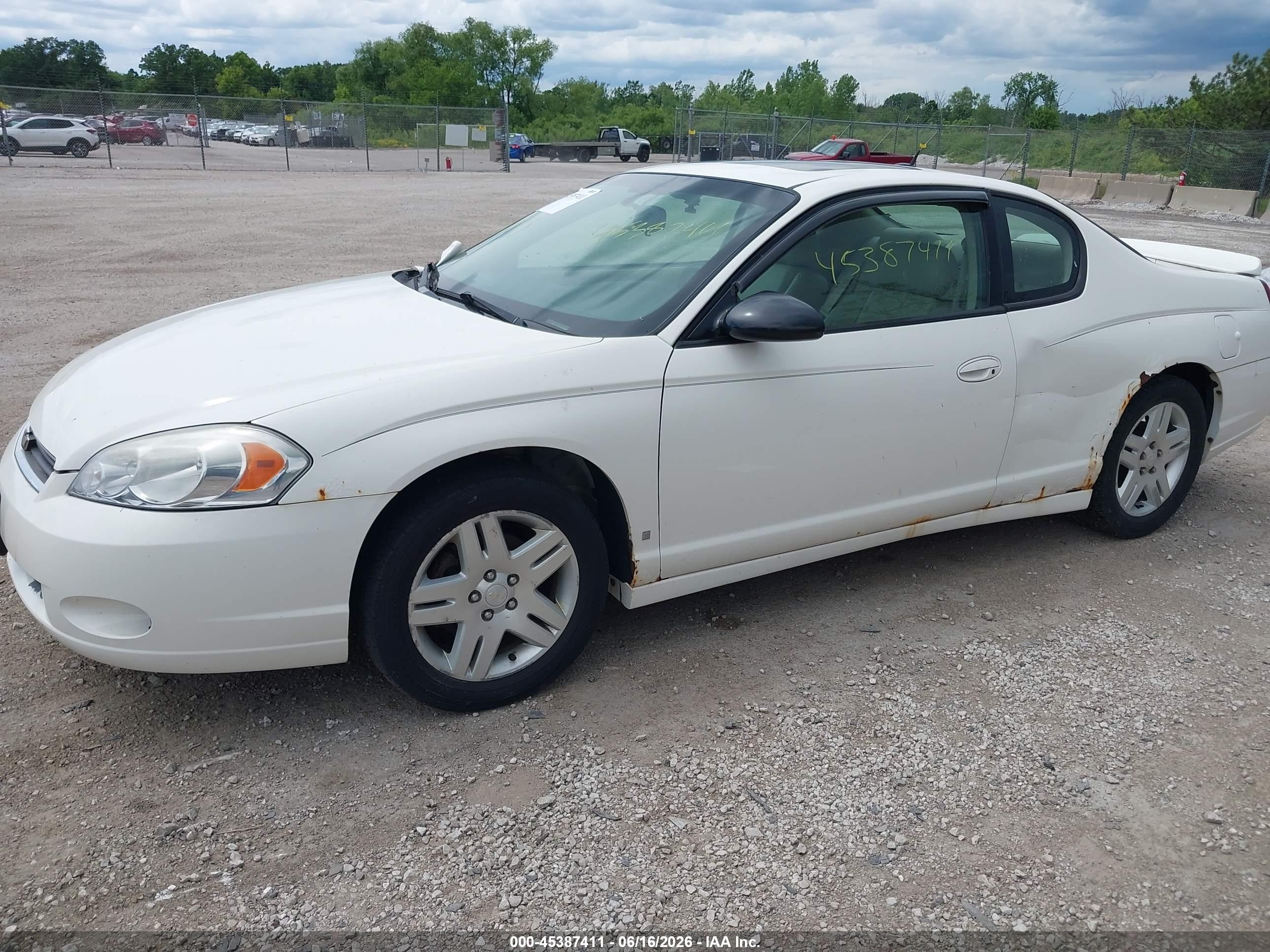 2007 Chevrolet Monte Carlo Lt White vin: 2G1WK15K279401899