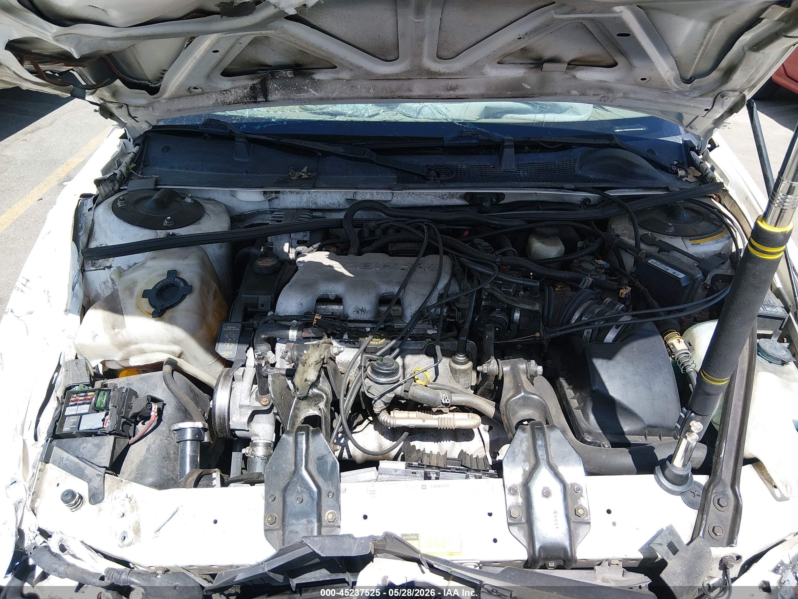 2001 Chevrolet Lumina   White vin: 2G1WL52J111285164