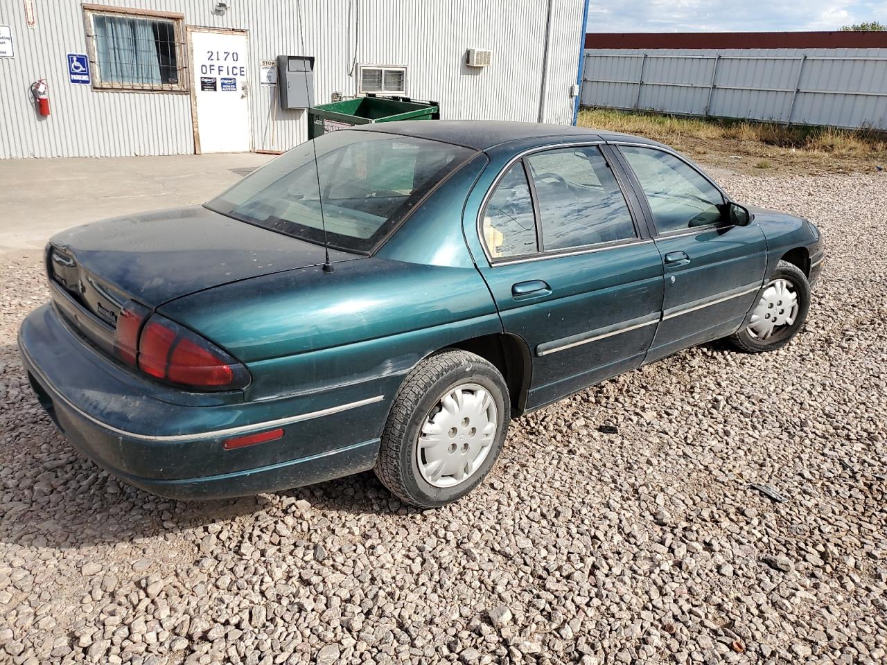 2001 Chevrolet Lumina Green vin: 2G1WL52J411298104