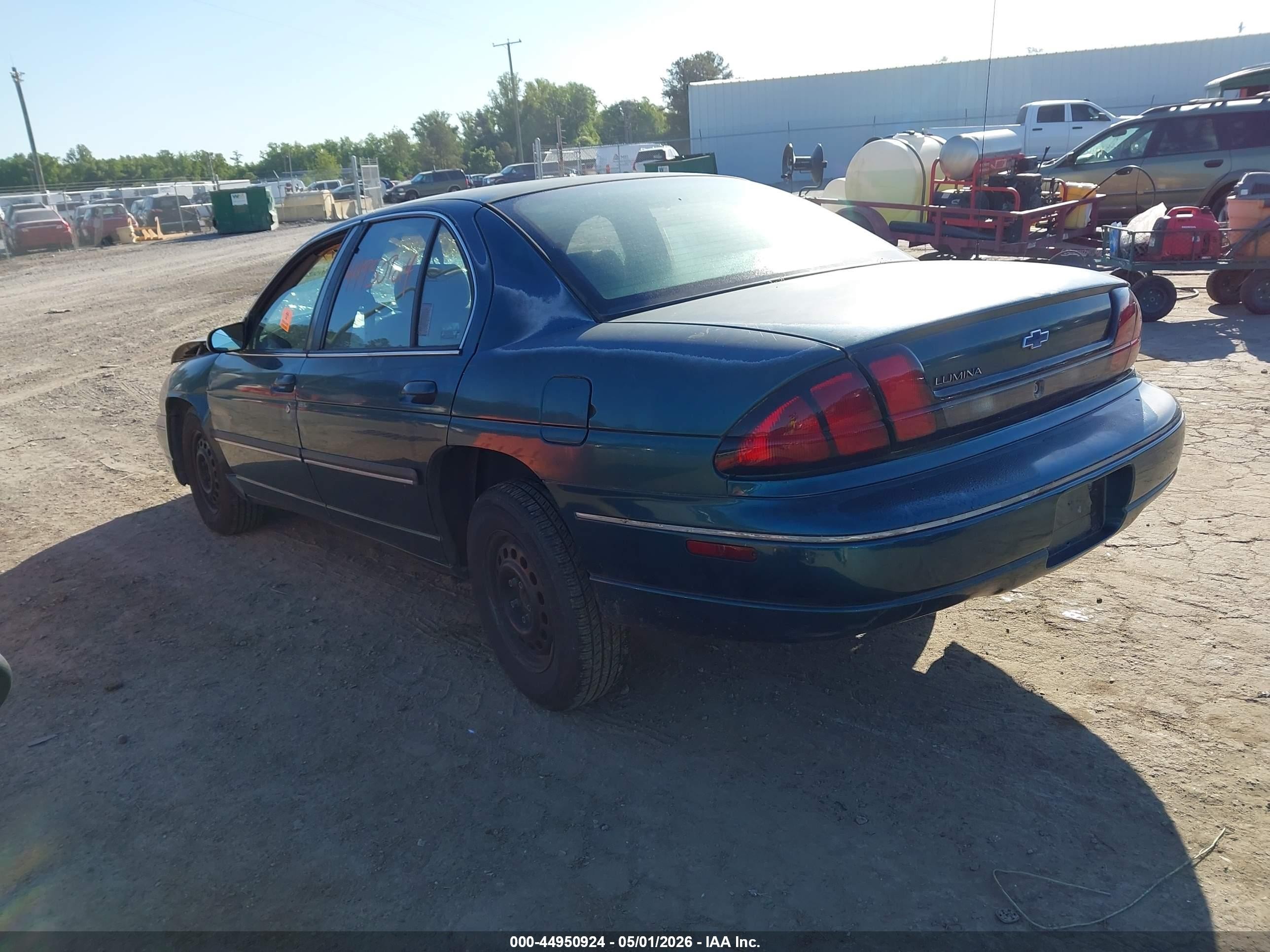 2001 Chevrolet Lumina   Green vin: 2G1WL52J611270028