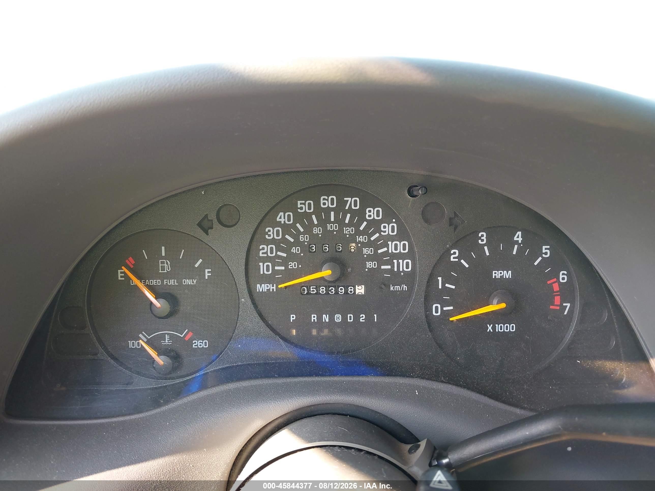 2001 Chevrolet Lumina   White vin: 2G1WL52J711294368