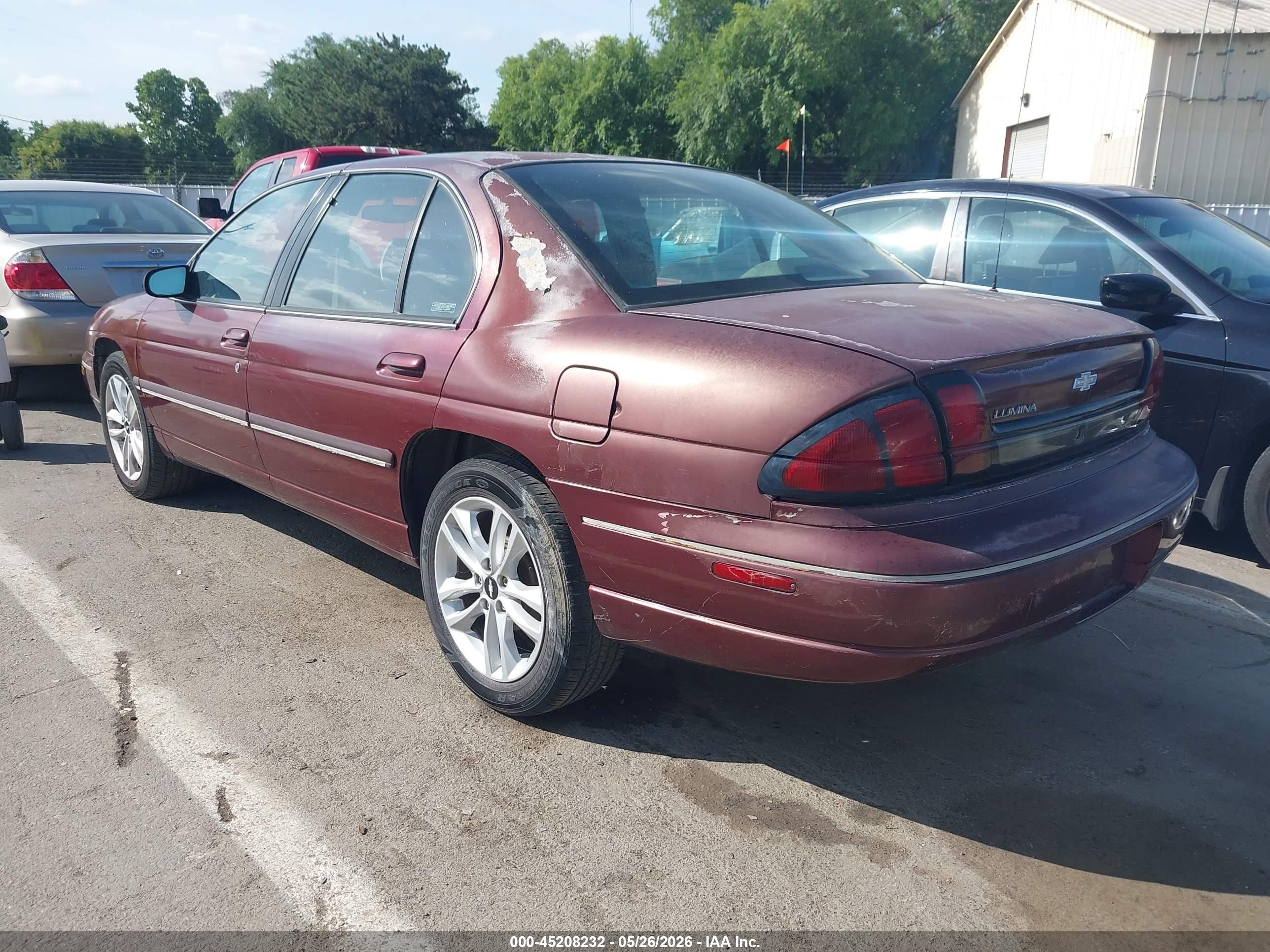 2001 Chevrolet Lumina   Burgundy vin: 2G1WL52J811285386