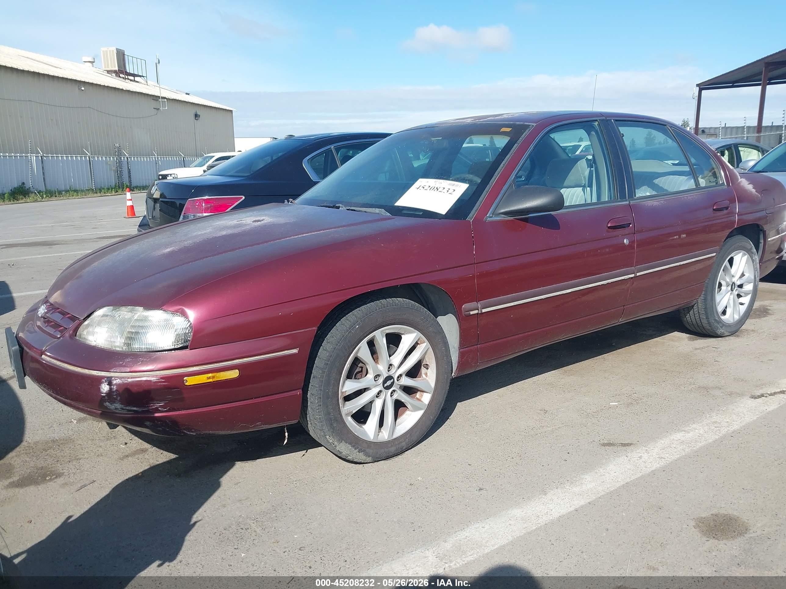 2001 Chevrolet Lumina   Burgundy vin: 2G1WL52J811285386