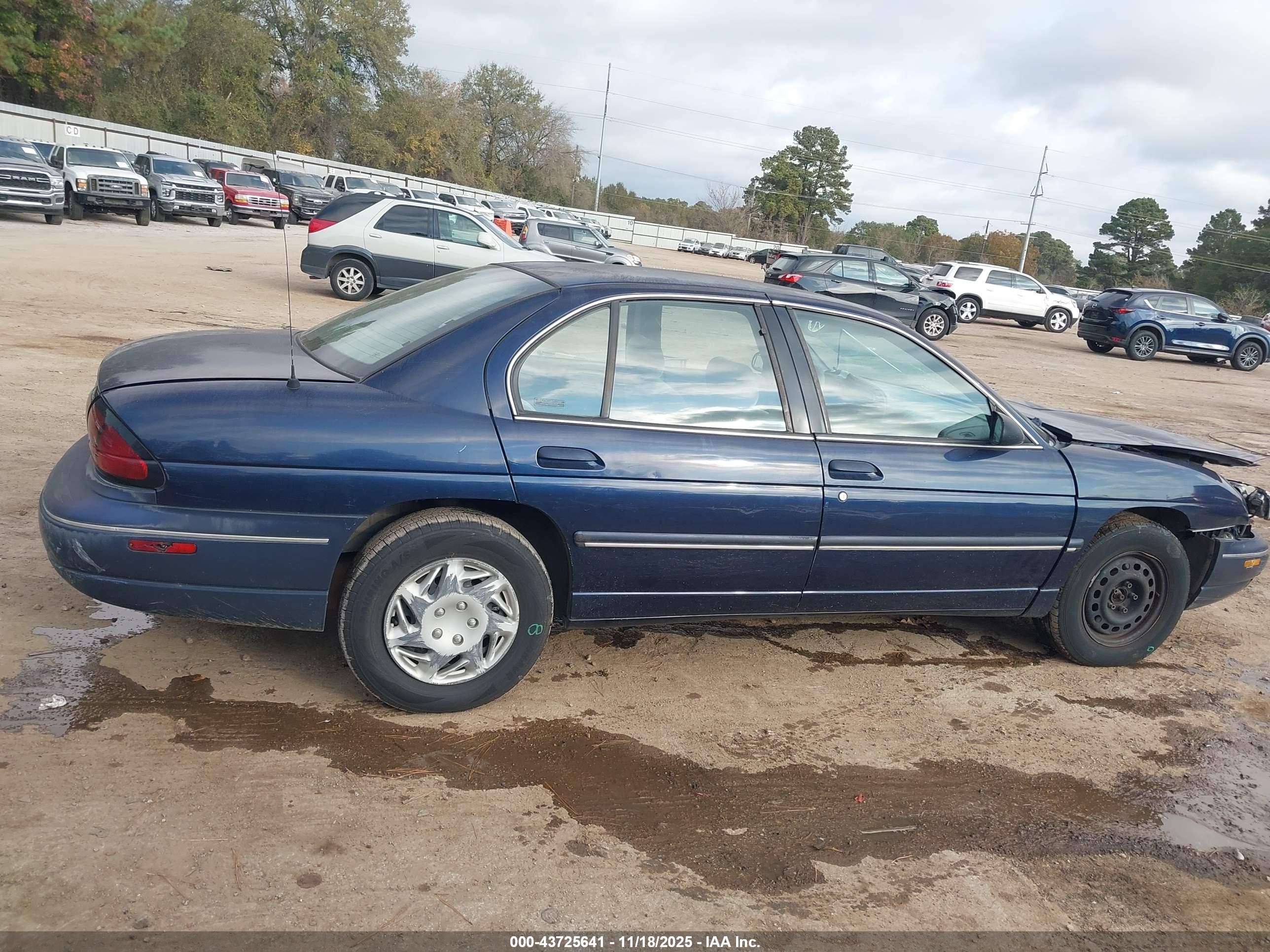 2000 Chevrolet Lumina   Blue vin: 2G1WL52J8Y1108430