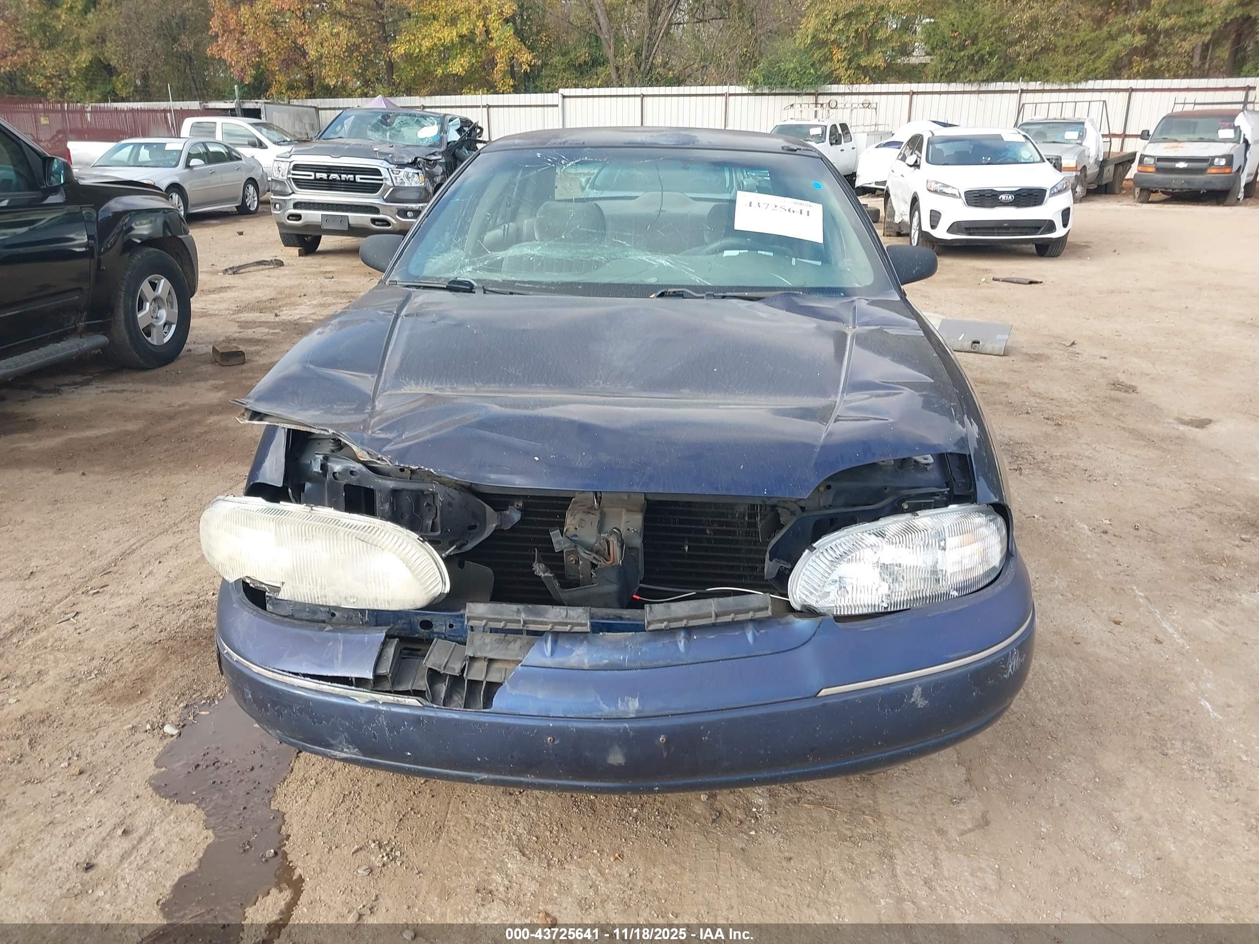 2000 Chevrolet Lumina   Blue vin: 2G1WL52J8Y1108430