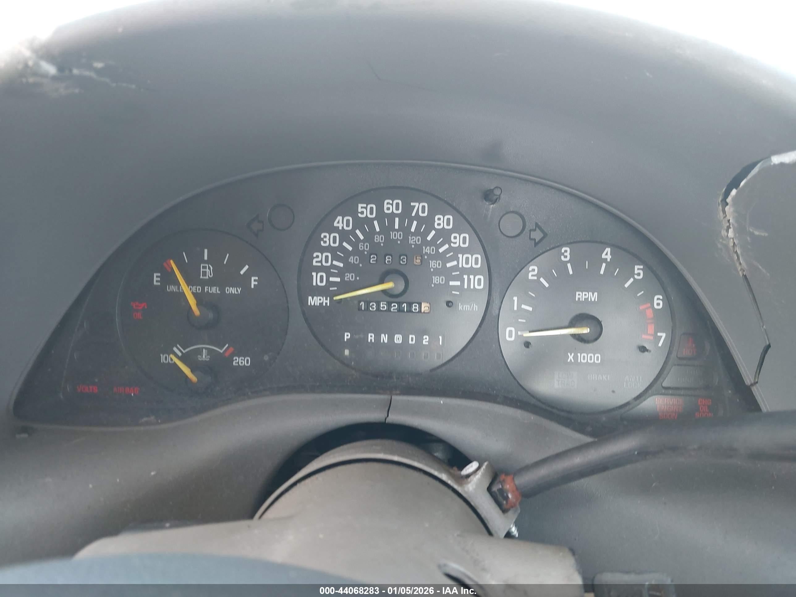 2000 Chevrolet Lumina   White vin: 2G1WL52J9Y1107450