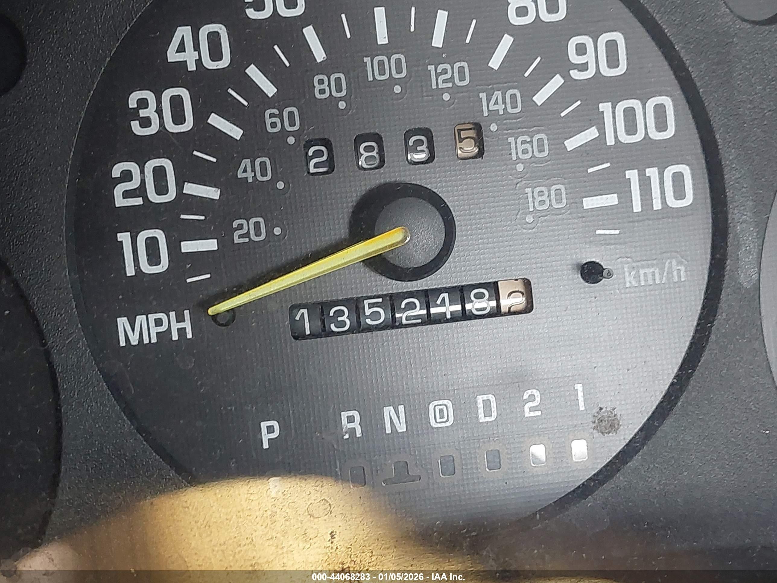 2000 Chevrolet Lumina   White vin: 2G1WL52J9Y1107450