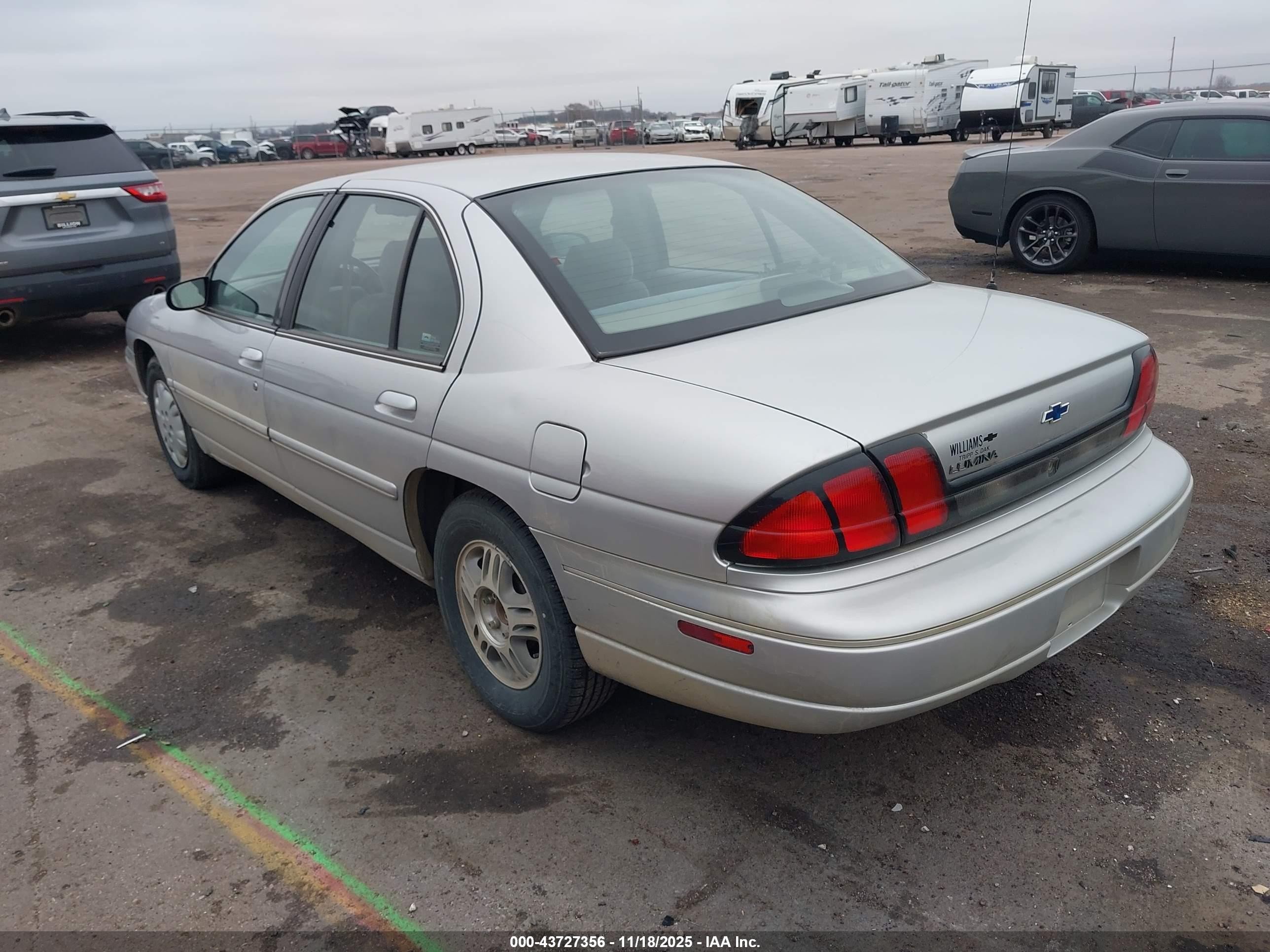 1995 Chevrolet Lumina   Silver vin: 2G1WL52M0S1144260