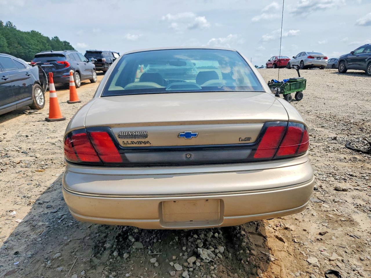 1999 Chevrolet Lumina Base Brown vin: 2G1WL52M0X9138595