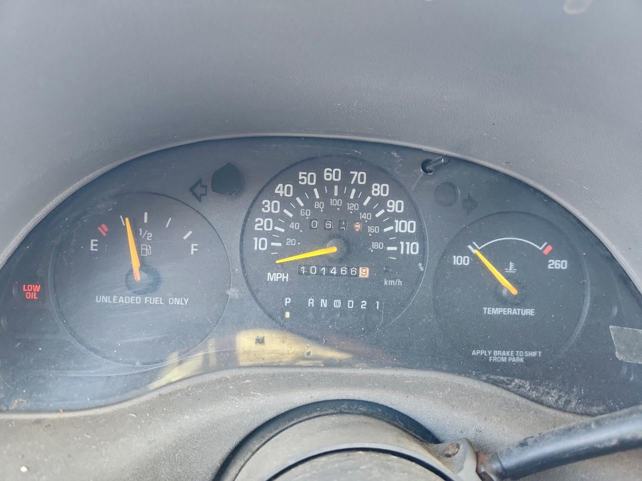 1995 Chevrolet Lumina Burgundy vin: 2G1WL52M2S9324714