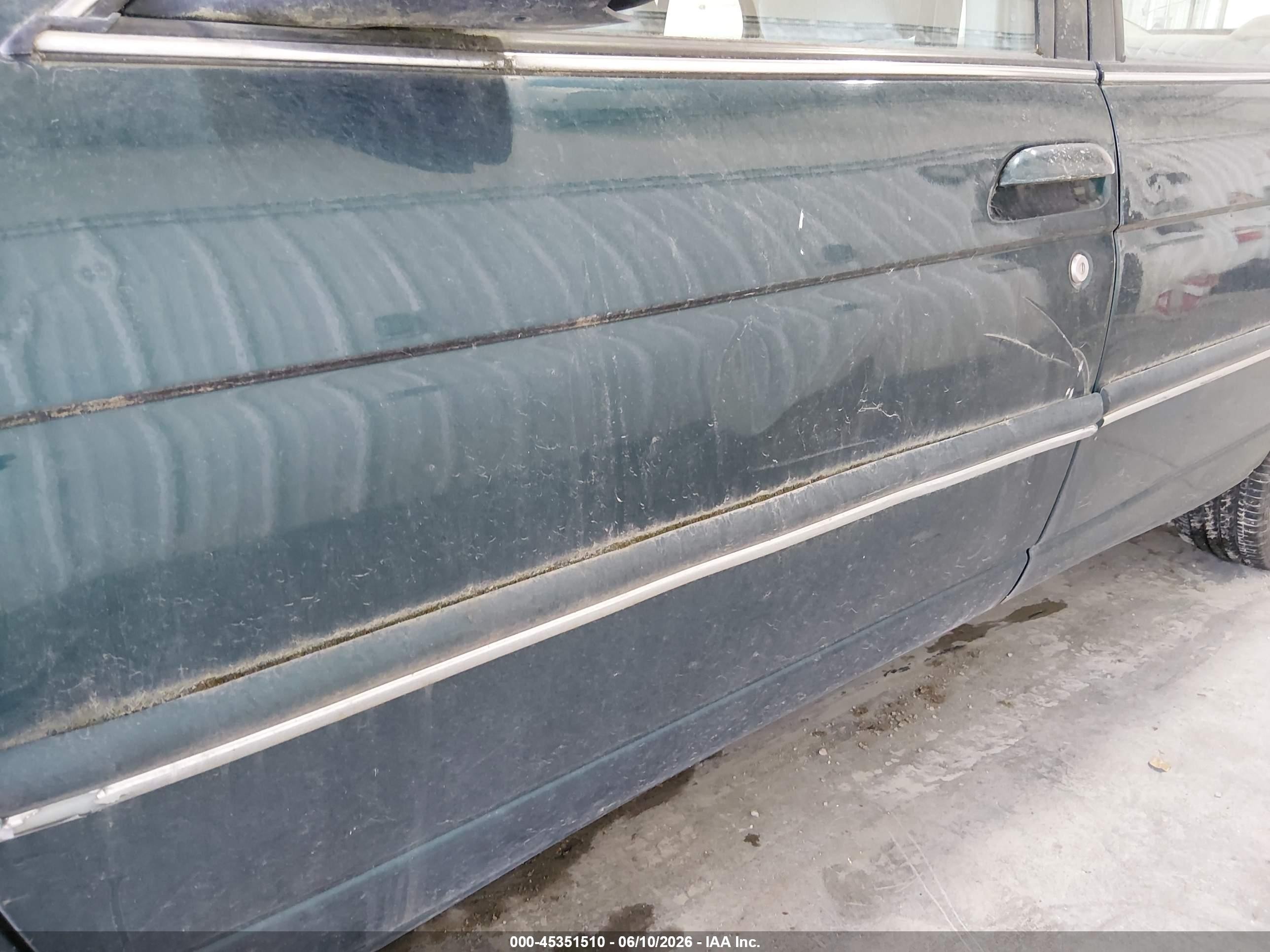1998 Chevrolet Lumina   Green vin: 2G1WL52M2W1109385