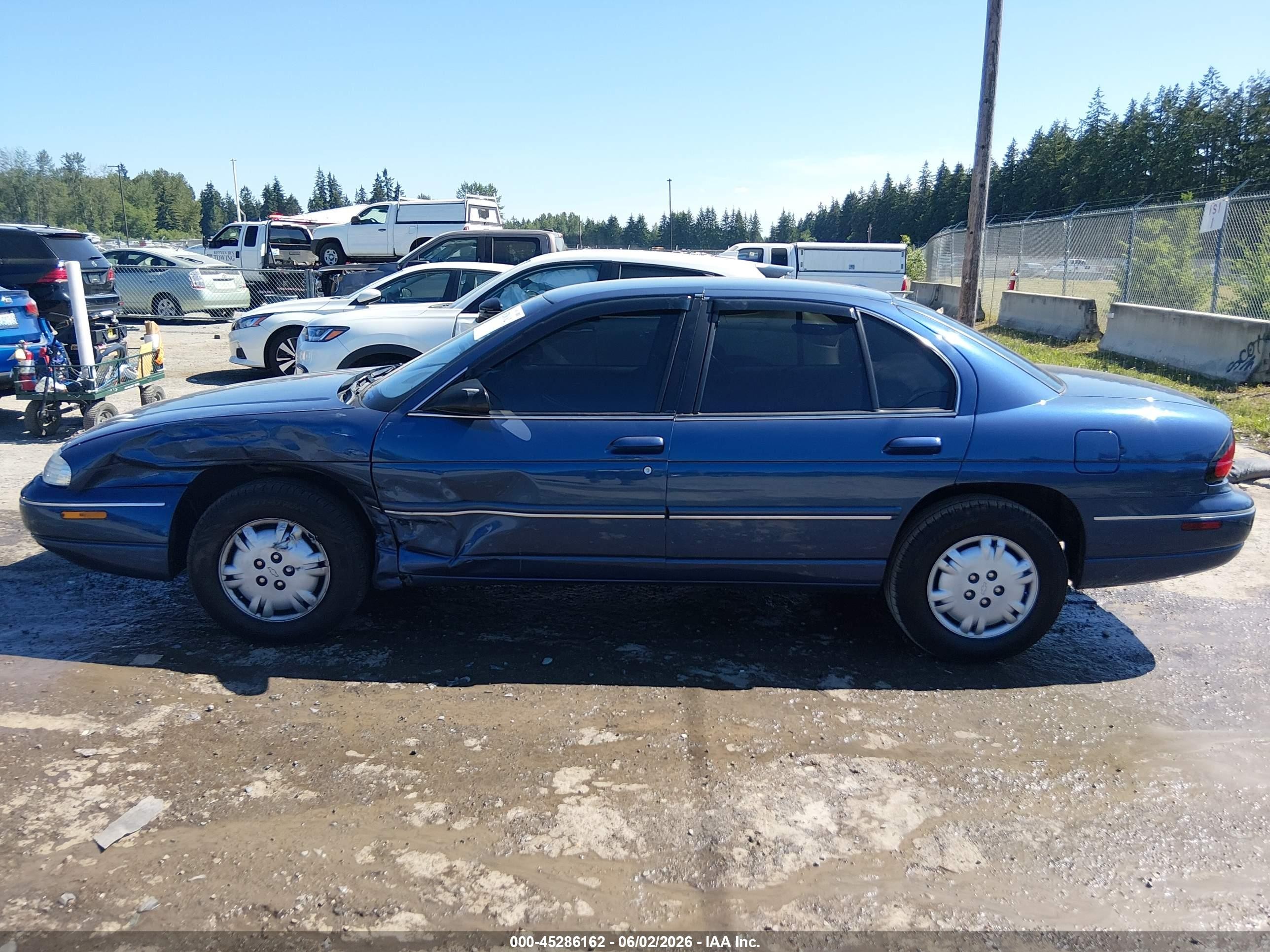 1995 Chevrolet Lumina   Blue vin: 2G1WL52M4S1128742